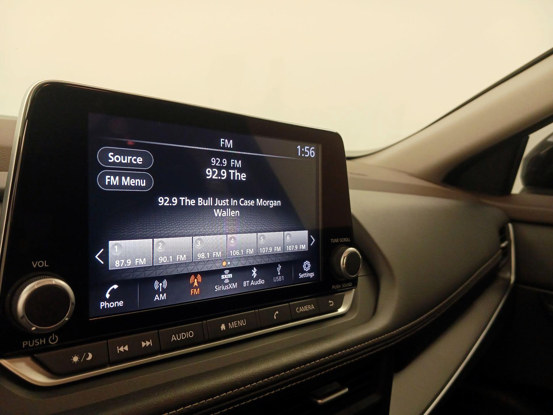 Thumbnail: 2023 Nissan Rogue - 15