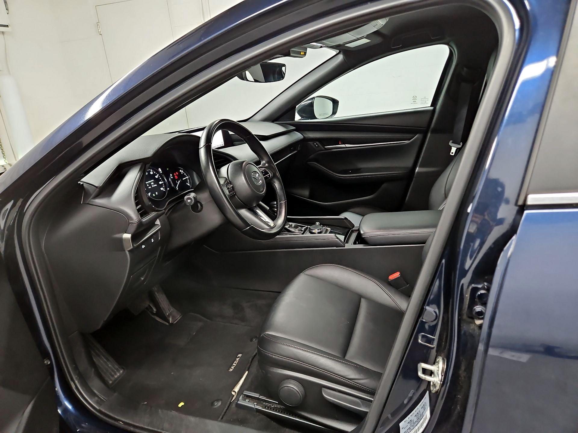 Thumbnail: 2024 Mazda Mazda3 - 11