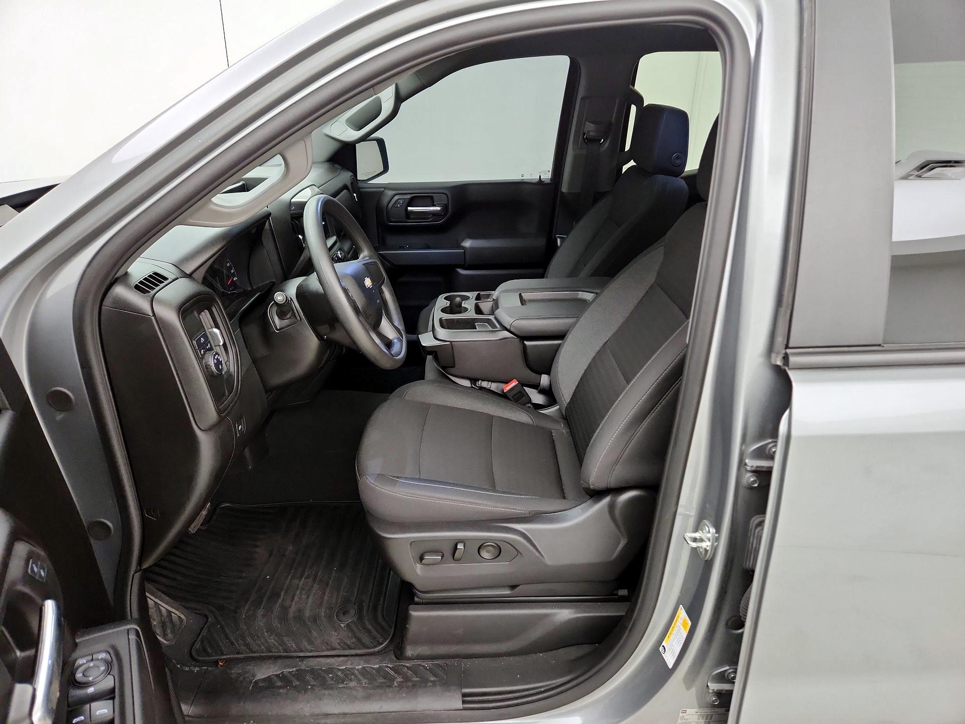 Thumbnail: 2024 Chevrolet Silverado 1500 - 11