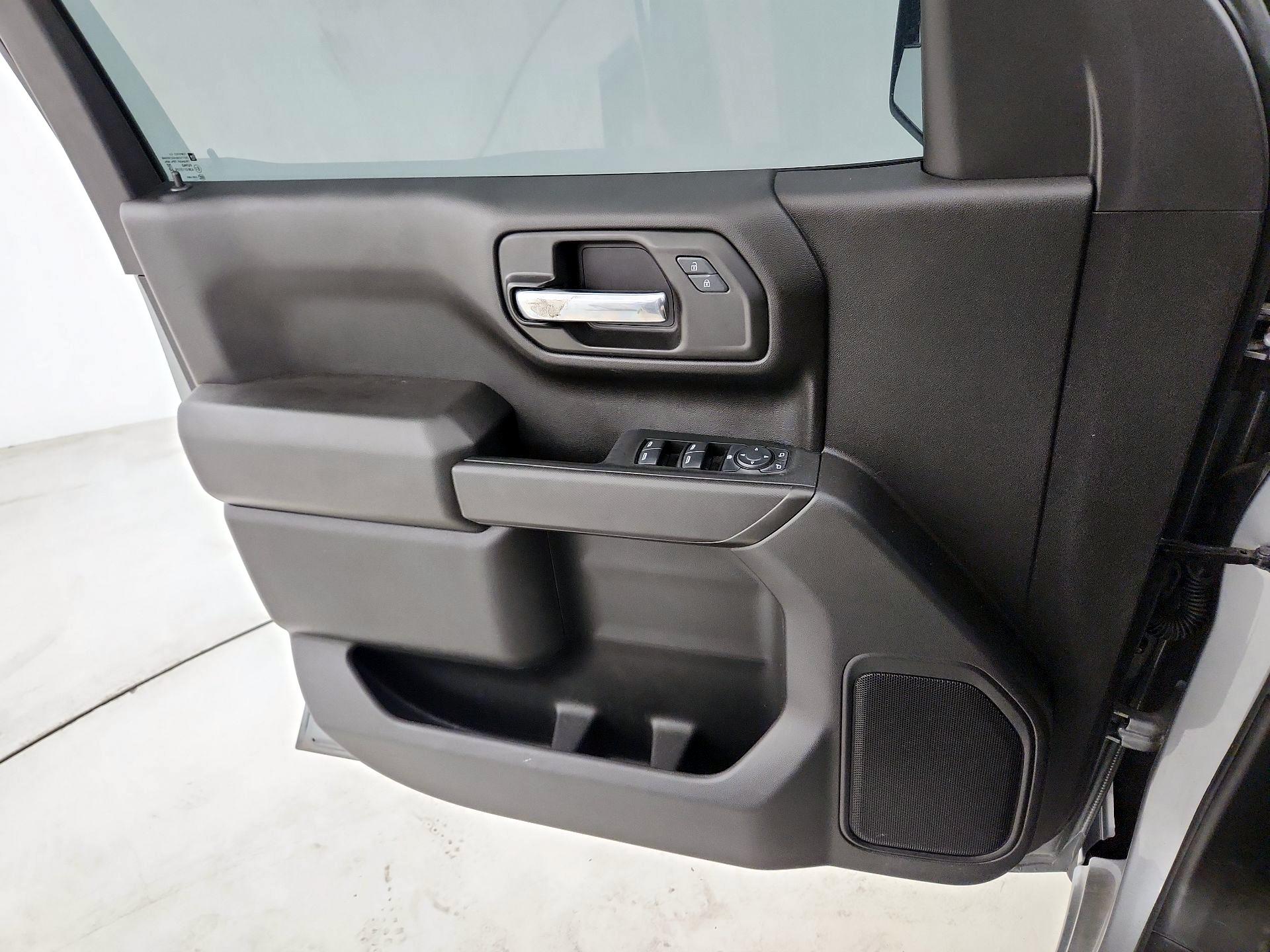 Thumbnail: 2024 Chevrolet Silverado 1500 - 12