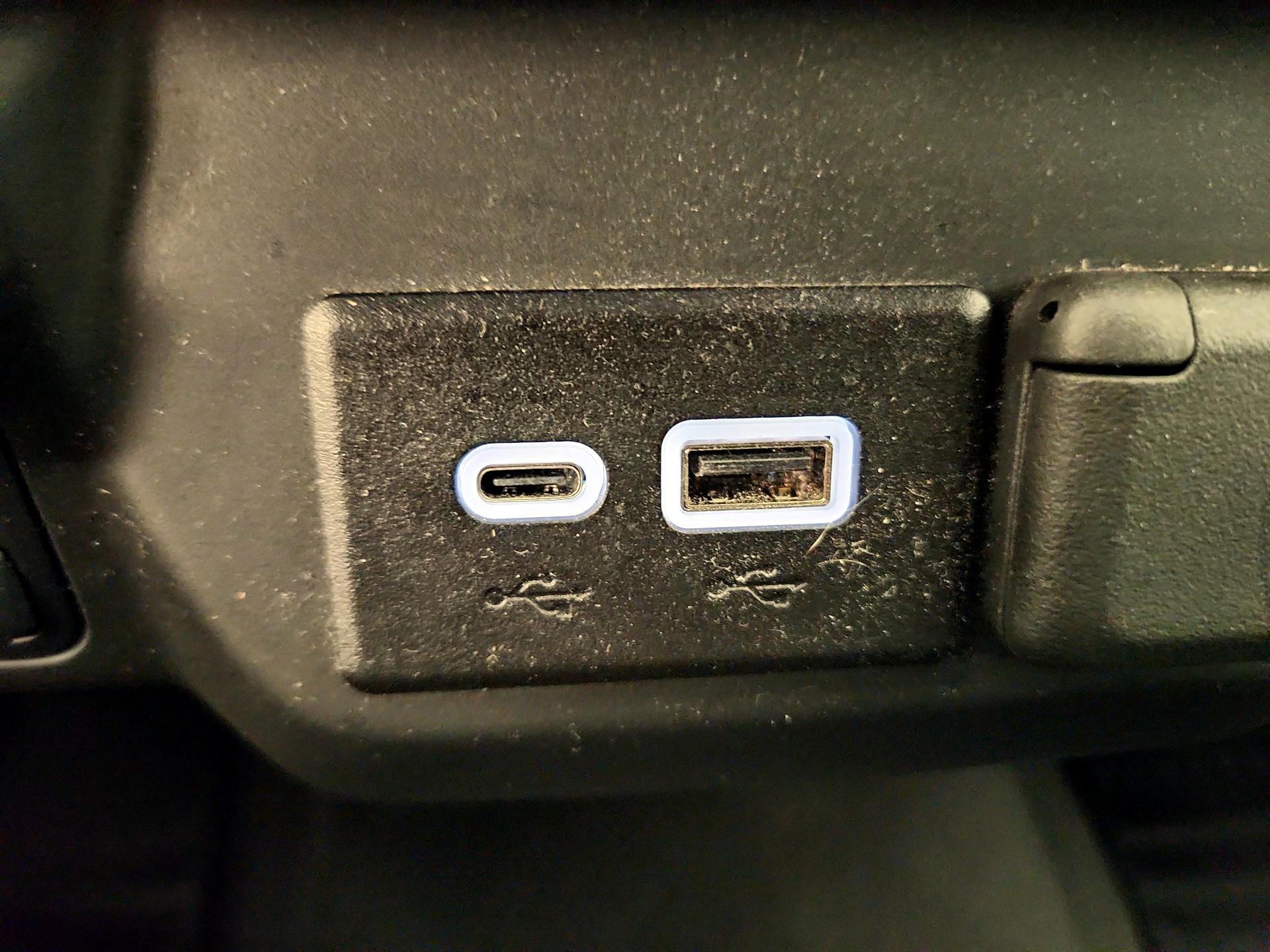 Thumbnail: 2024 Chevrolet Silverado 1500 - 18