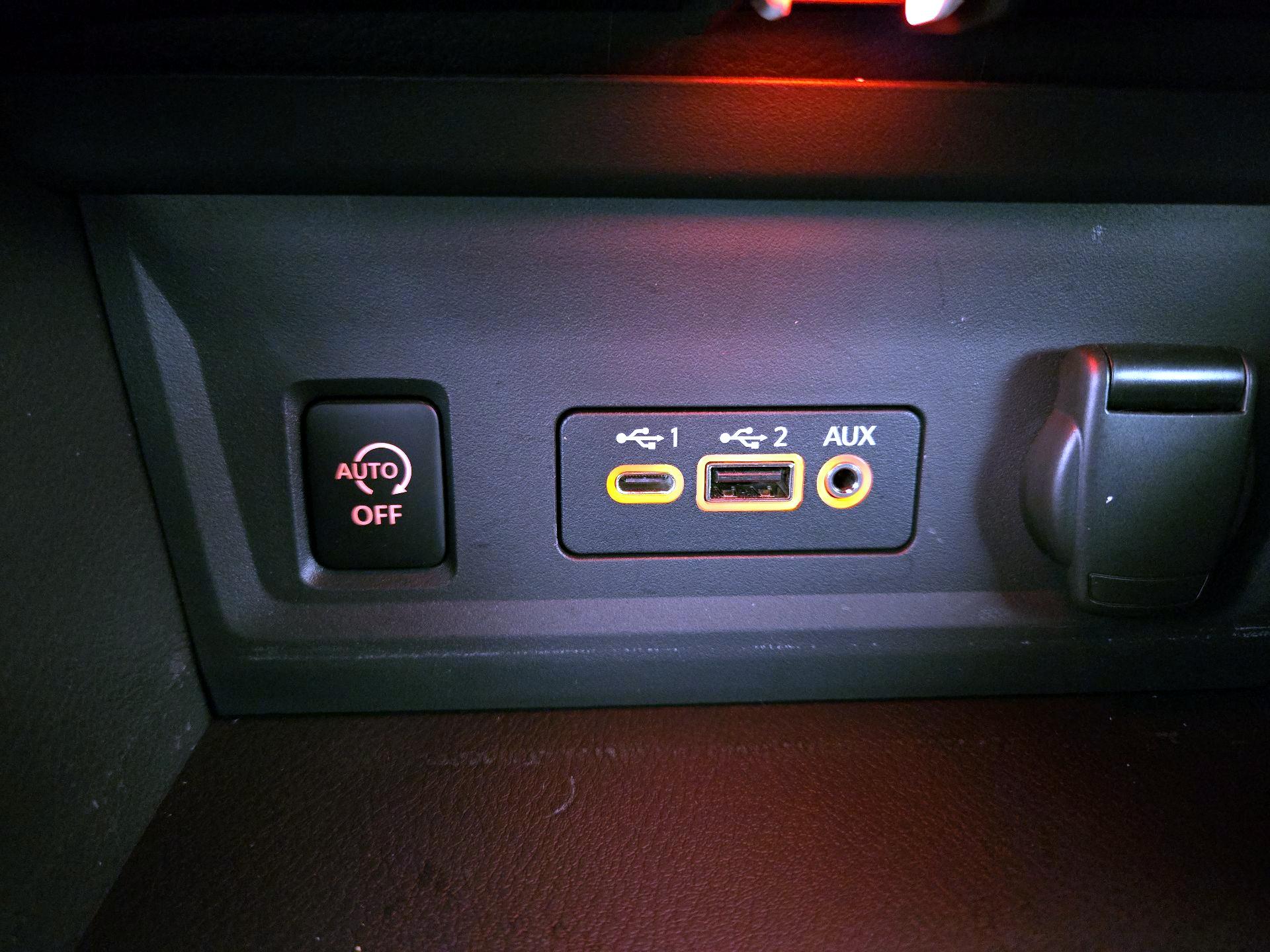 Thumbnail: 2025 Nissan Sentra - 18