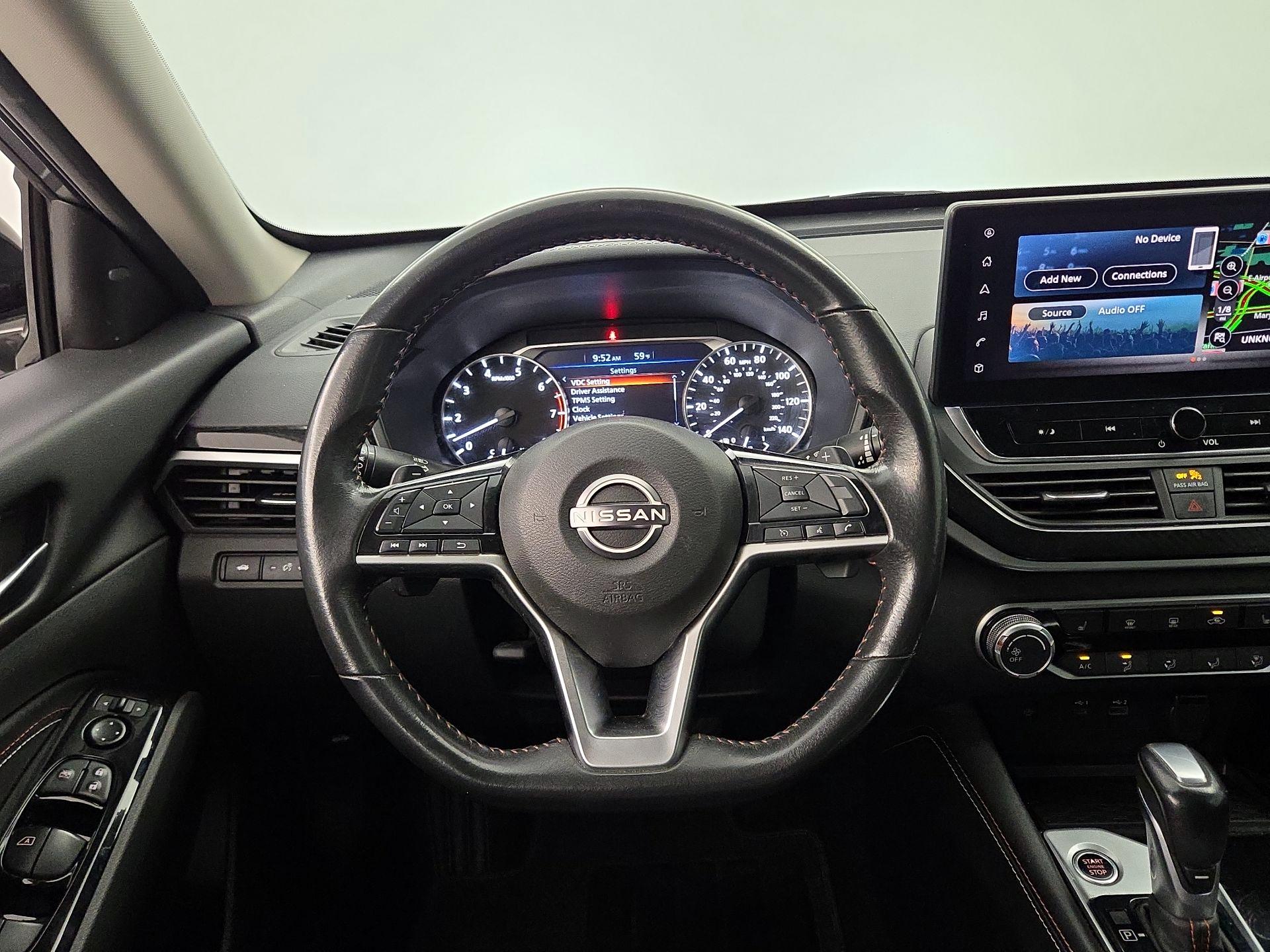 Thumbnail: 2023 Nissan Altima - 10