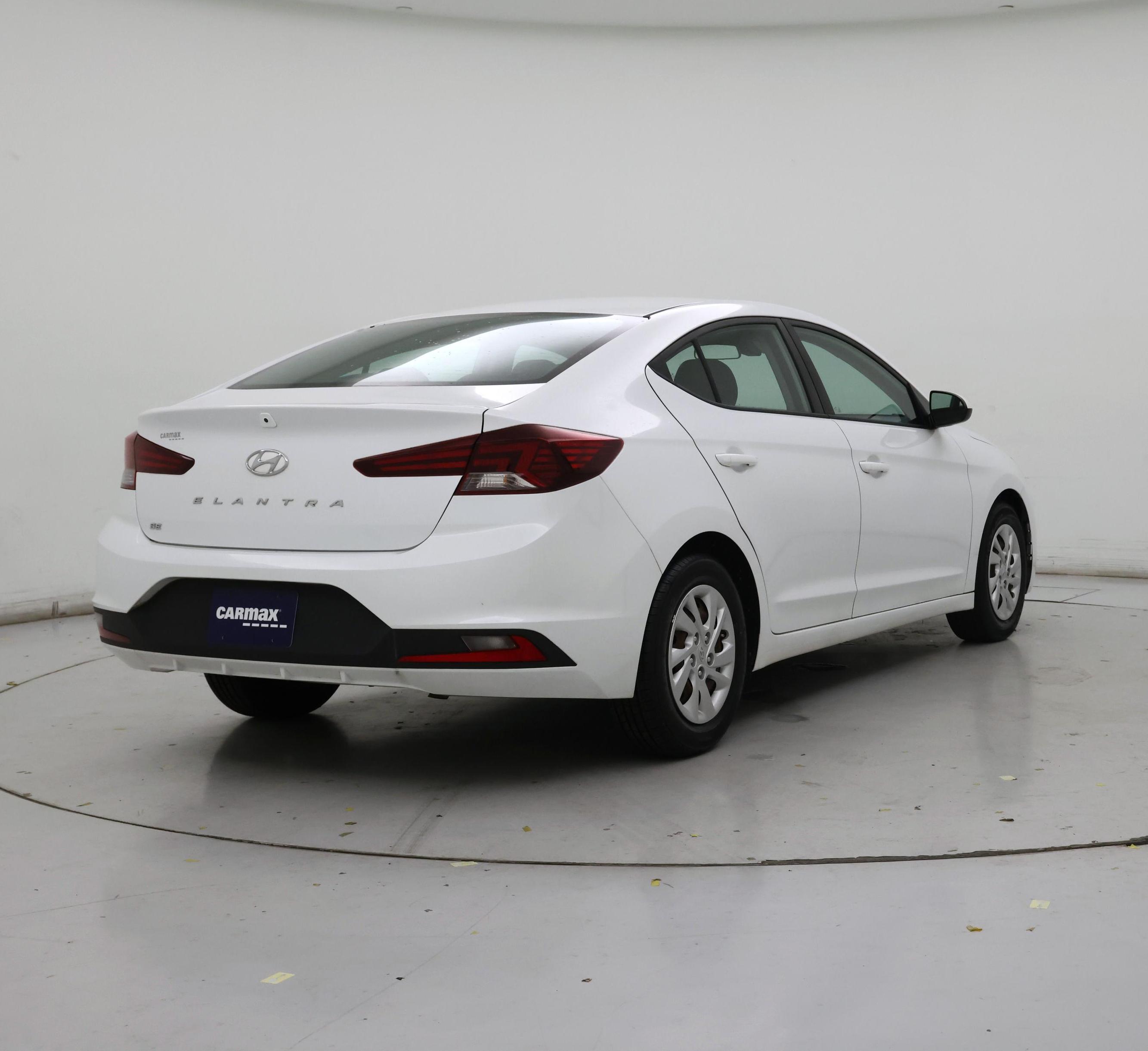 Thumbnail: 2020 Hyundai Elantra - 8