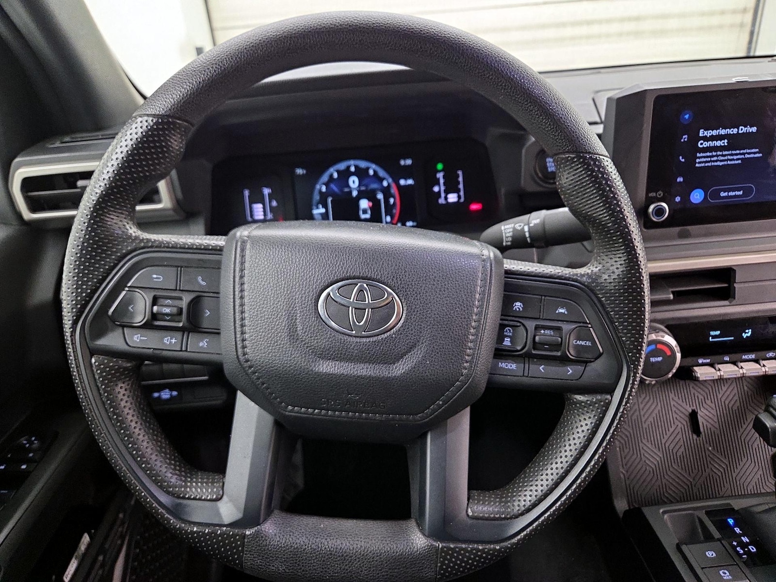 2024 Toyota Tacoma SR - Photo 9