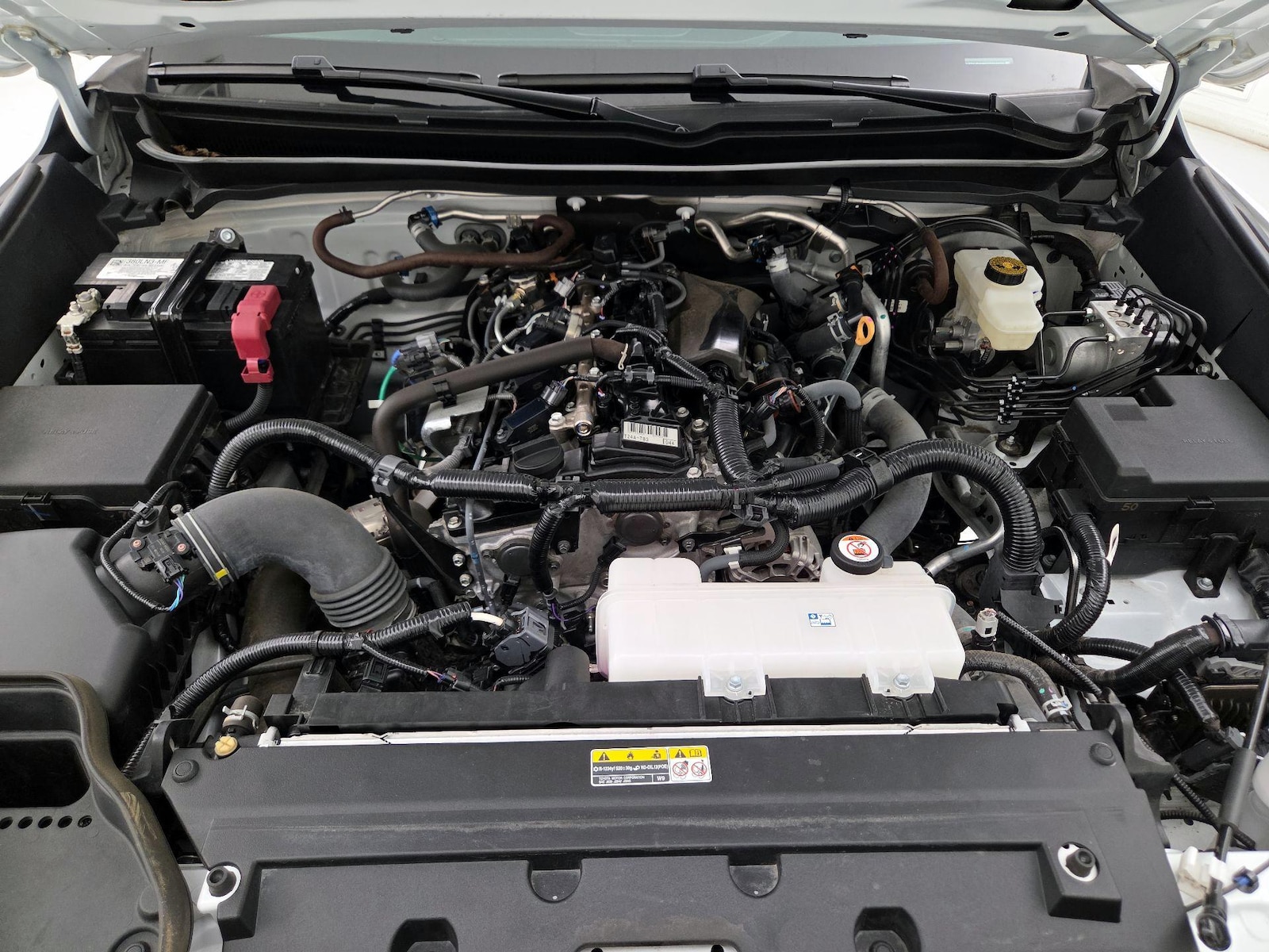 2024 Toyota Tacoma SR - Photo 20