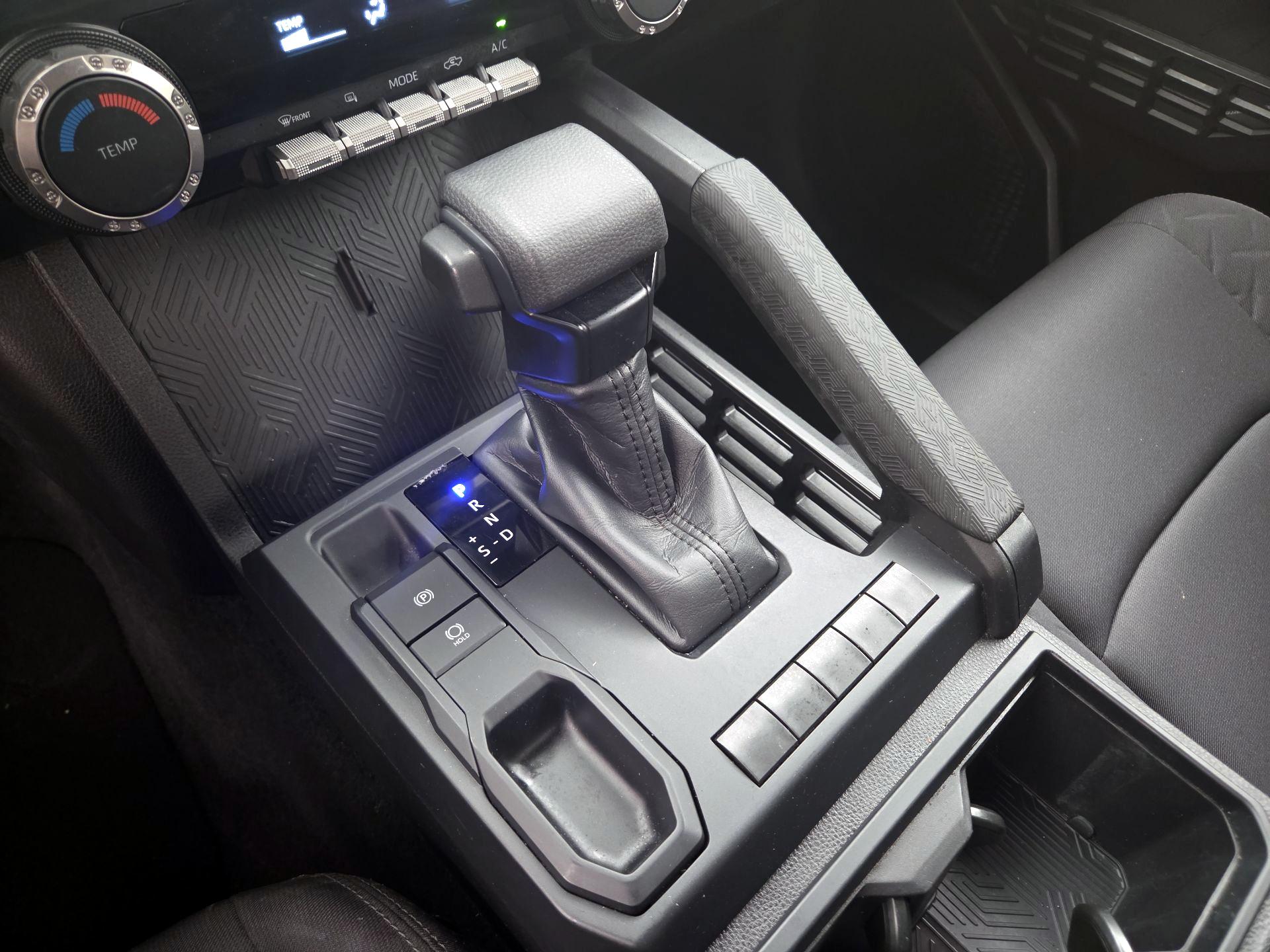Thumbnail: 2024 Toyota Tacoma - 16