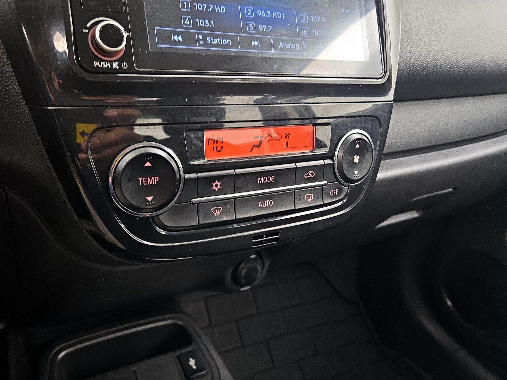 Thumbnail: 2024 Mitsubishi Mirage G4 - 16