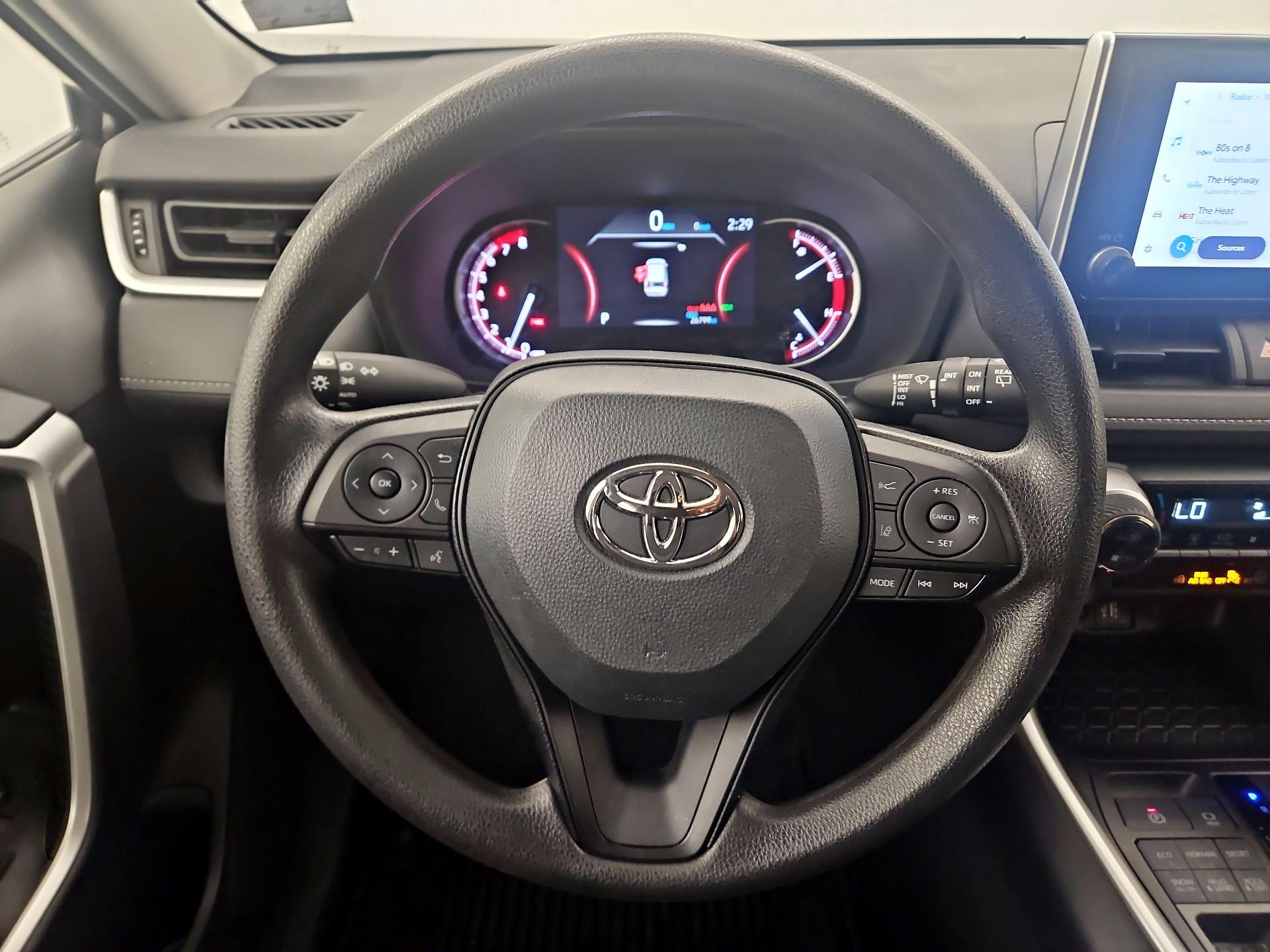 Thumbnail: 2023 Toyota RAV4 - 10