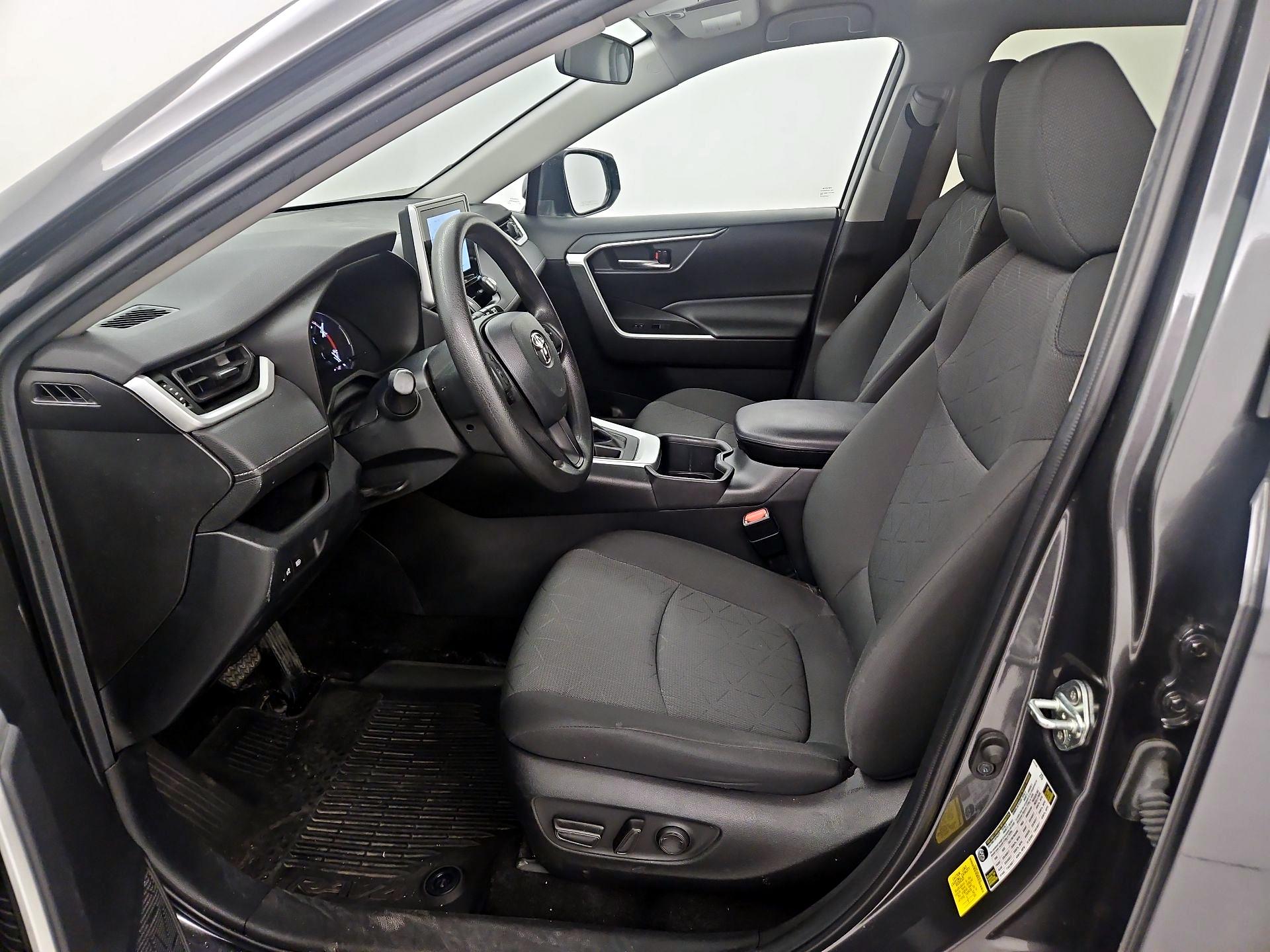 Thumbnail: 2023 Toyota RAV4 - 11