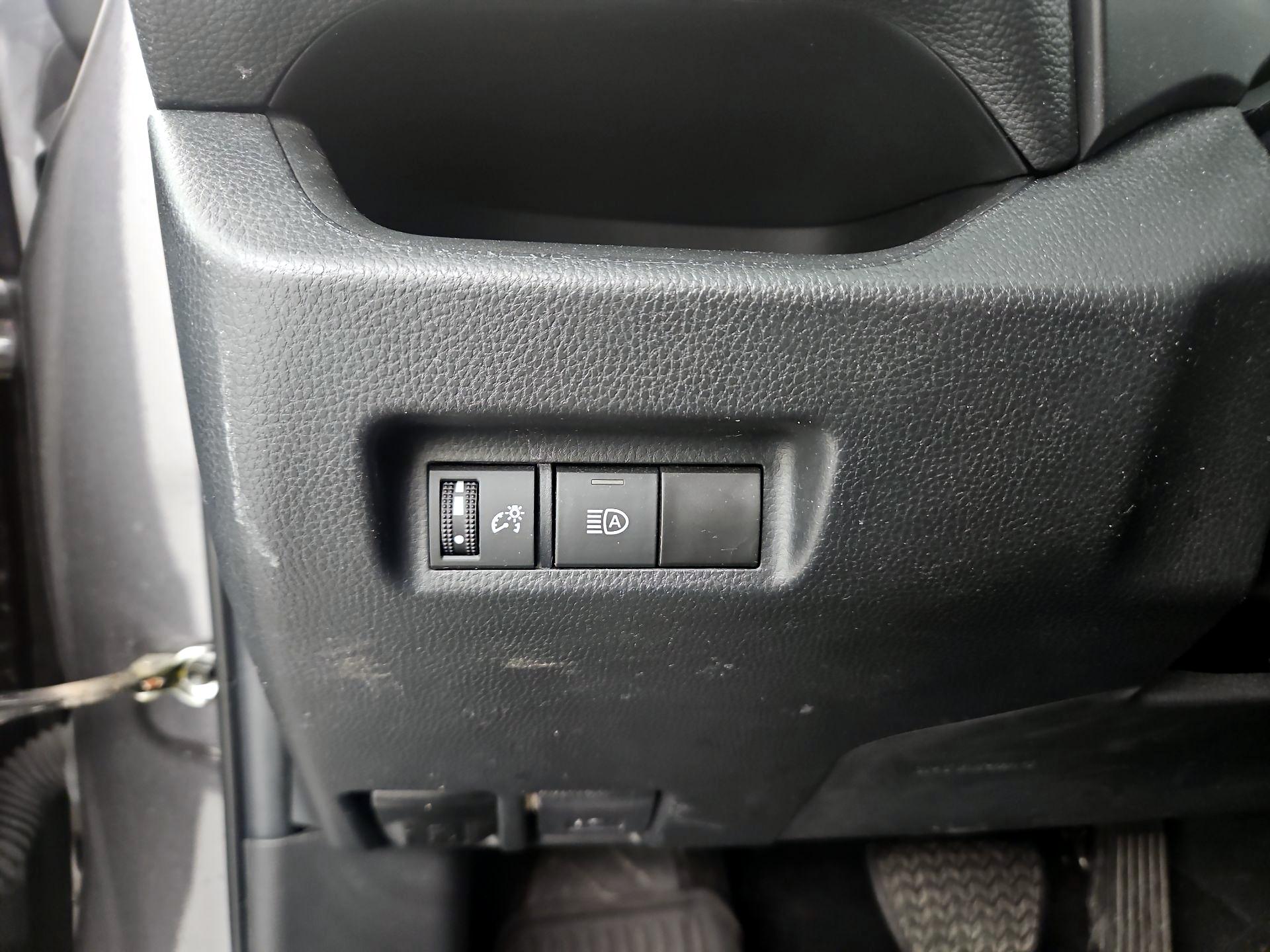 Thumbnail: 2023 Toyota RAV4 - 13