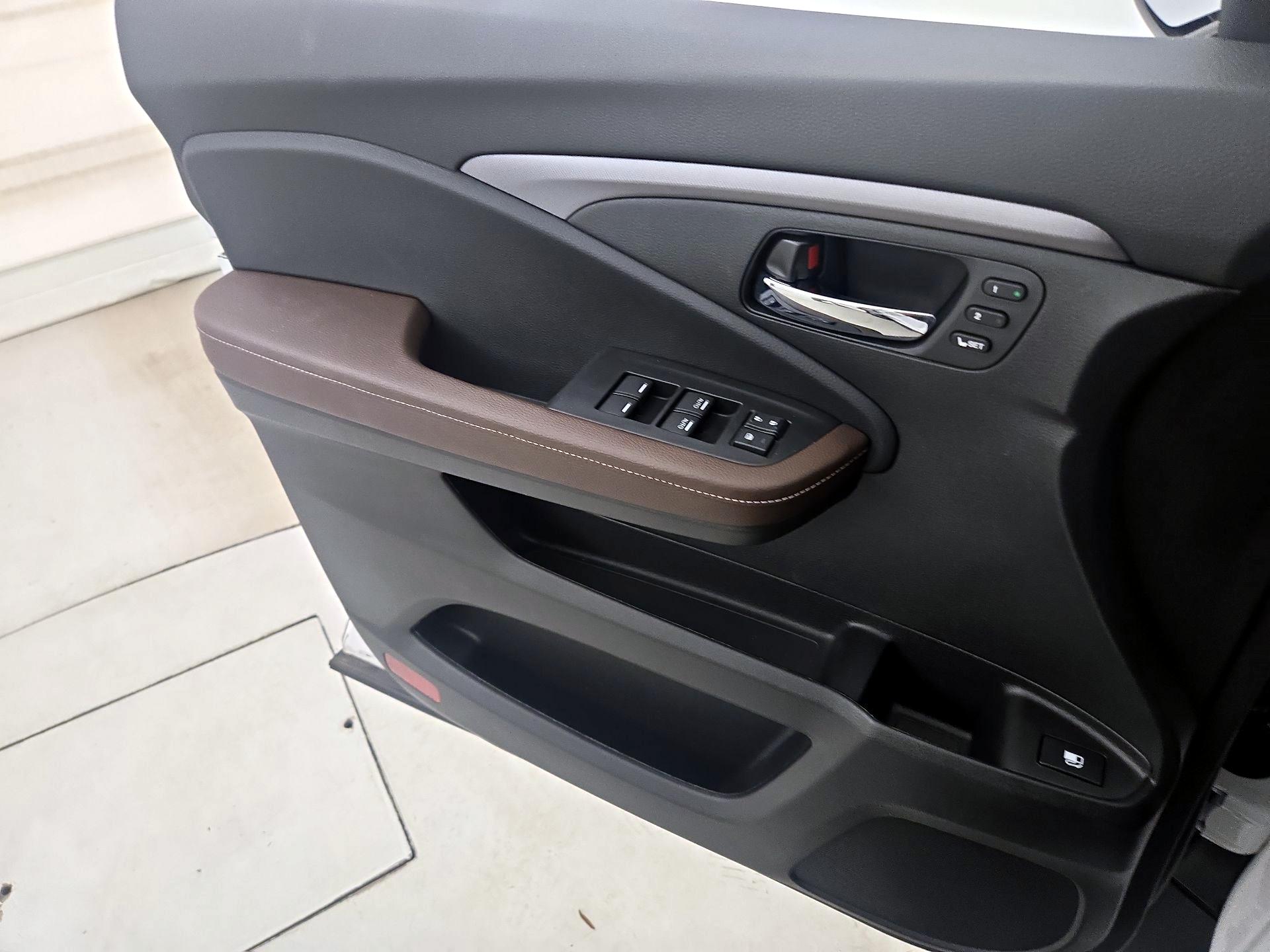 Thumbnail: 2025 Honda Ridgeline - 12