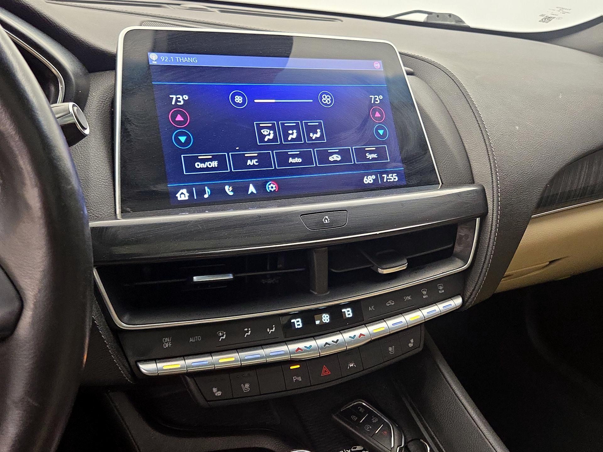 Thumbnail: 2022 Cadillac CT5 - 17