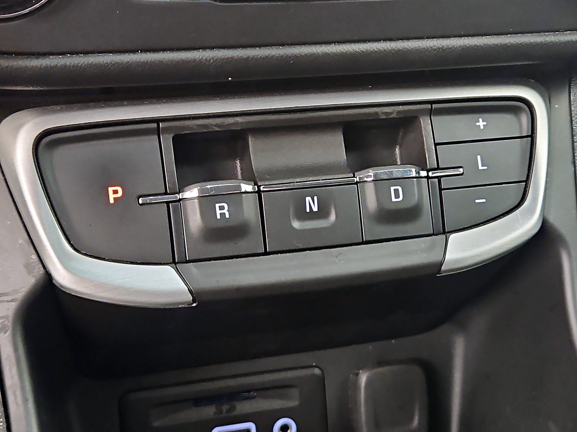 Thumbnail: 2023 GMC Terrain - 17