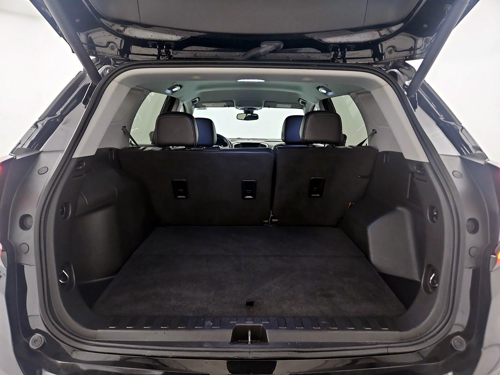 Thumbnail: 2023 GMC Terrain - 20
