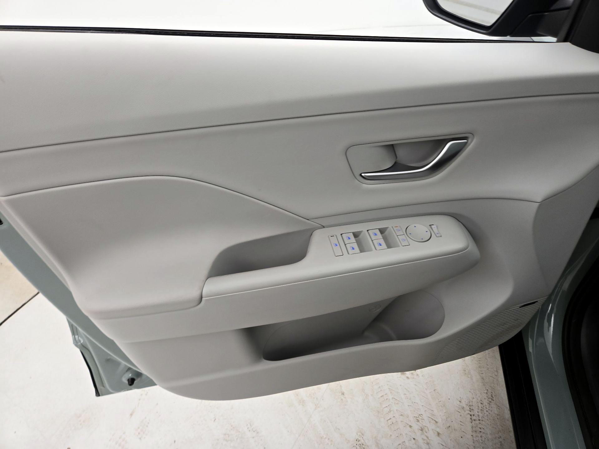 Thumbnail: 2024 Hyundai Kona - 12