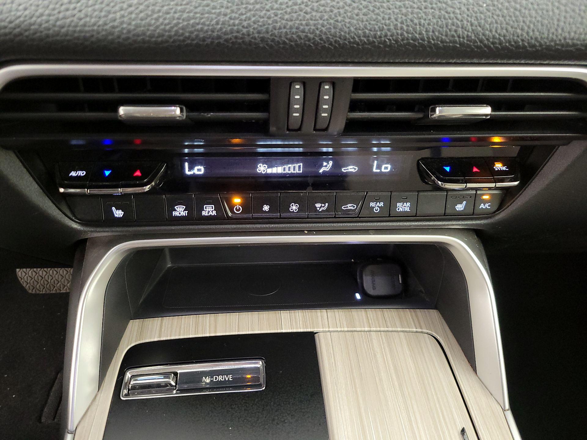 Thumbnail: 2024 Mazda CX-90 - 16