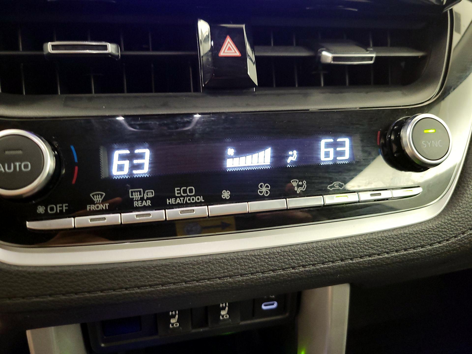 Thumbnail: 2024 Toyota Corolla Cross - 16