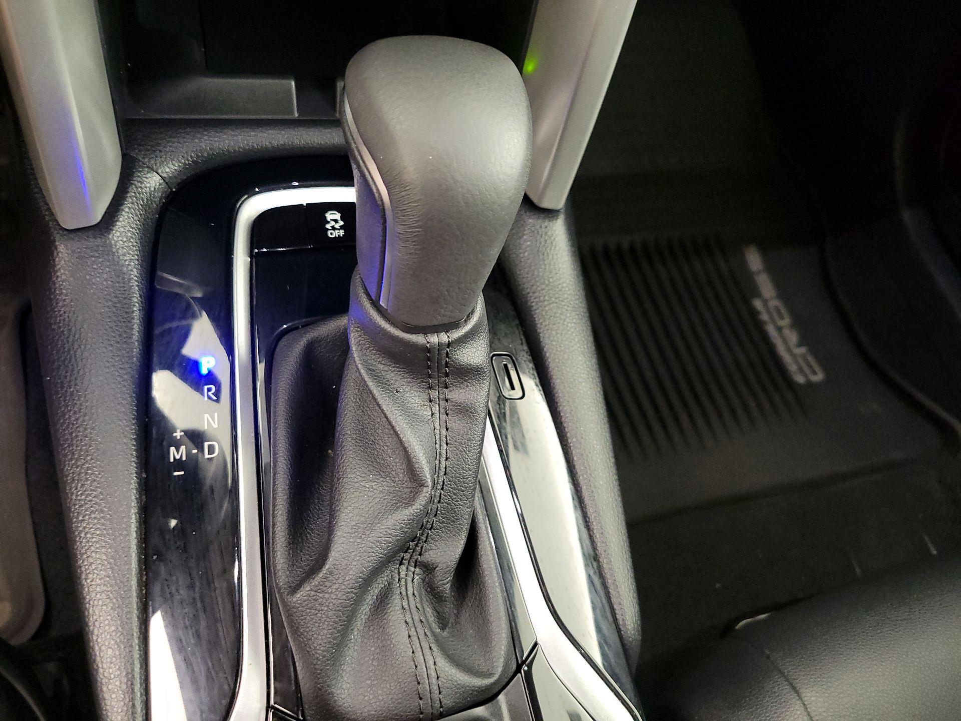 Thumbnail: 2024 Toyota Corolla Cross - 17