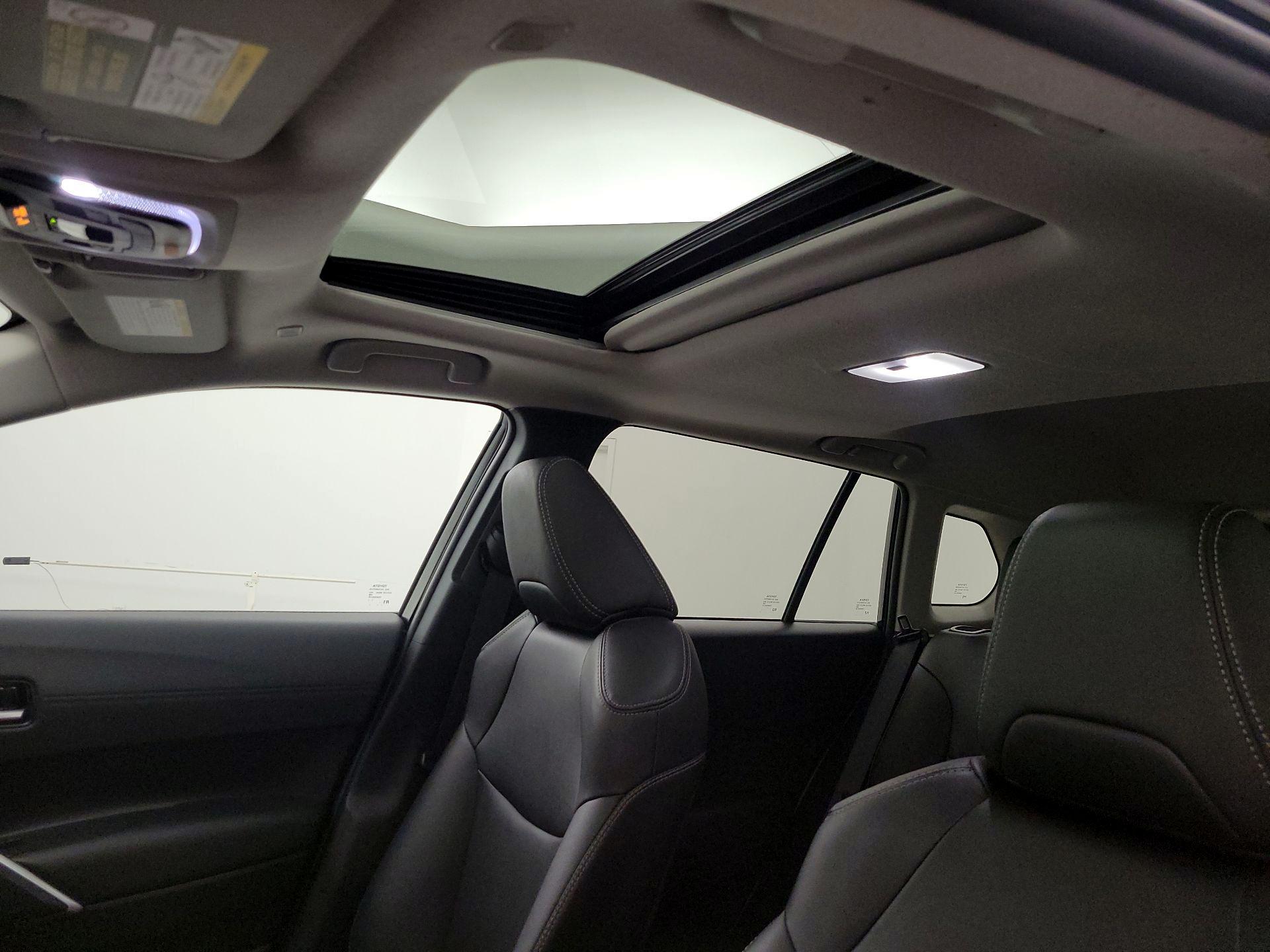 Thumbnail: 2024 Toyota Corolla Cross - 18