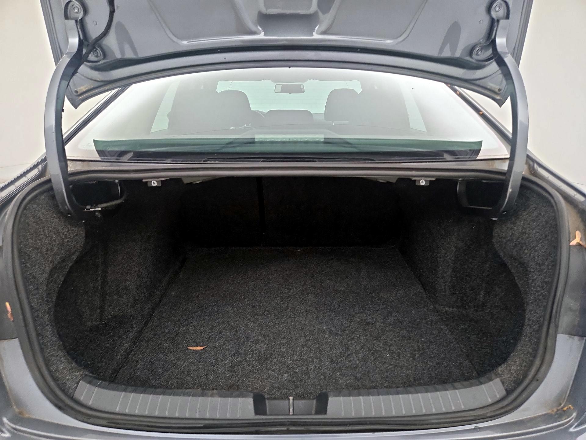 Thumbnail: 2019 Volkswagen Jetta - 20