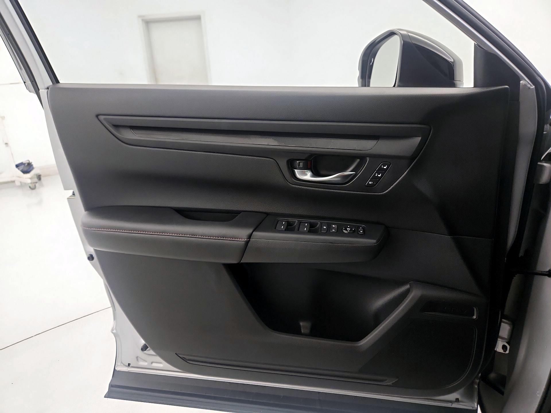 Thumbnail: 2025 Honda CR-V - 12