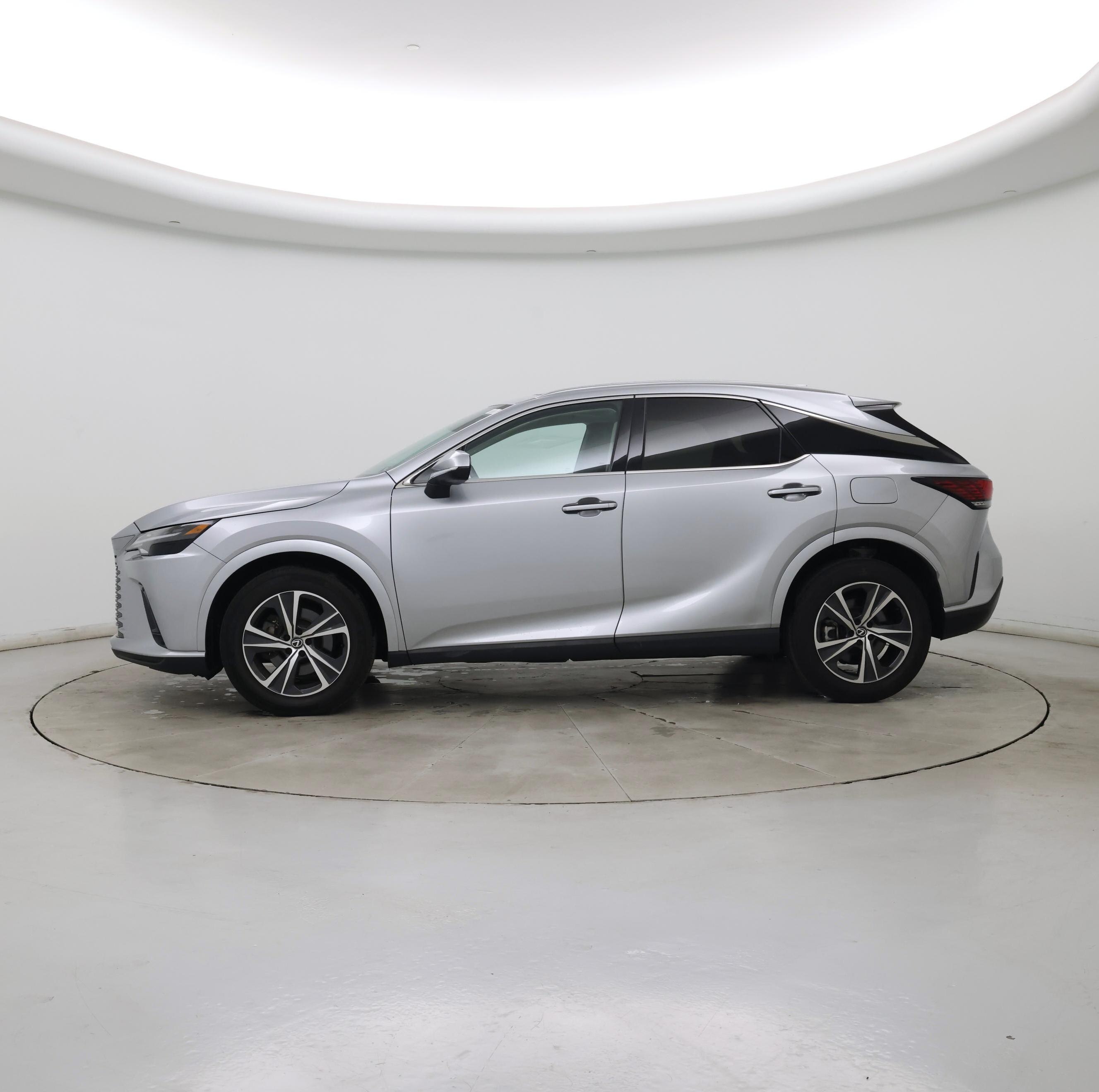 Thumbnail: 2023 Lexus RX - 3