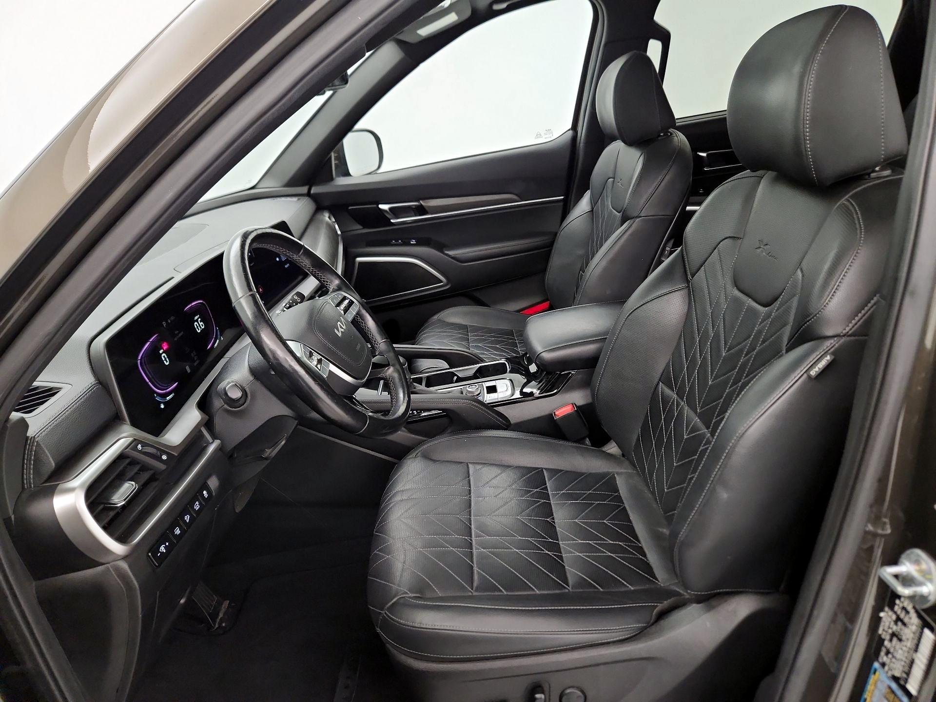 Thumbnail: 2023 Kia Telluride - 11
