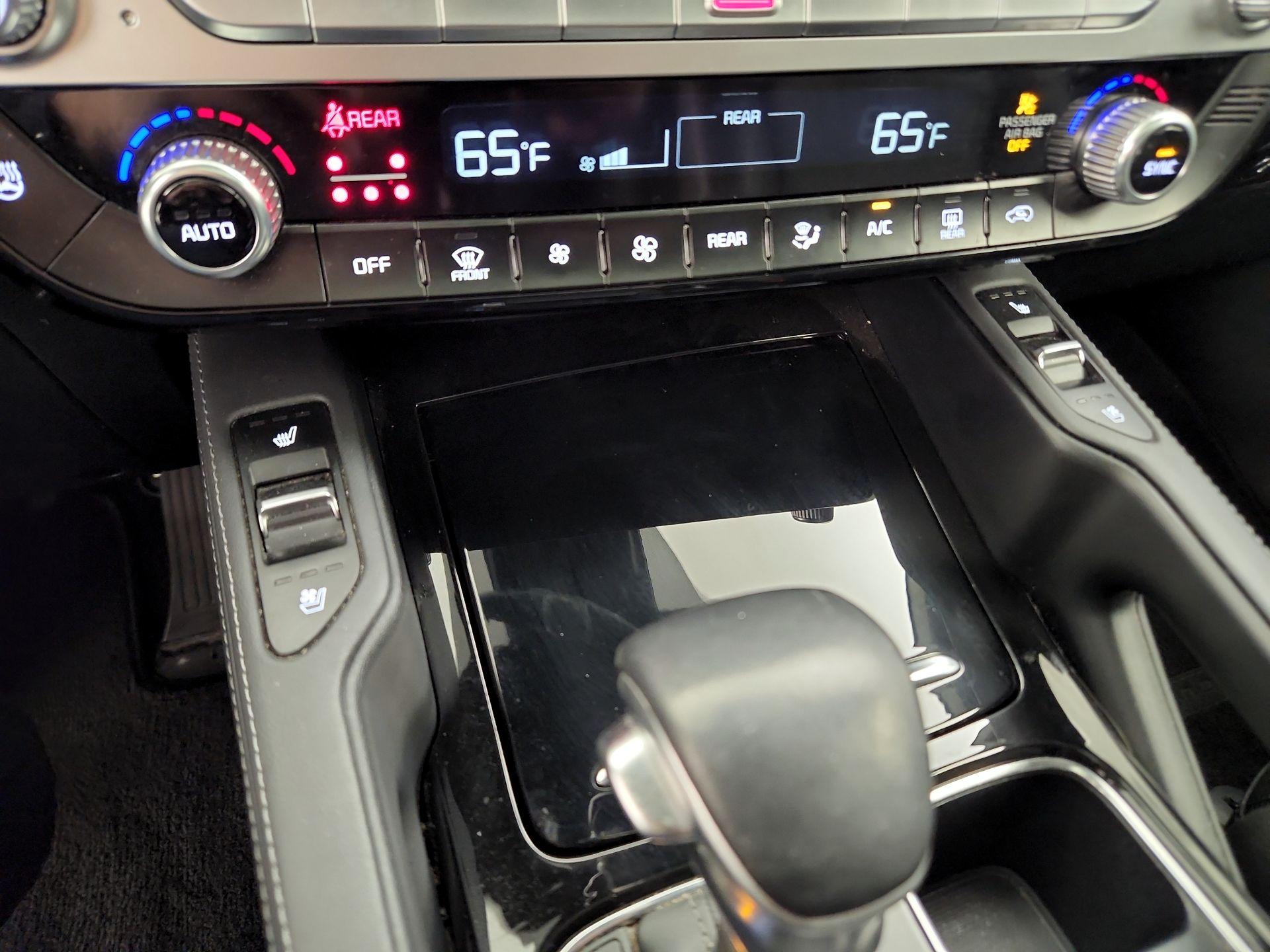 Thumbnail: 2023 Kia Telluride - 17