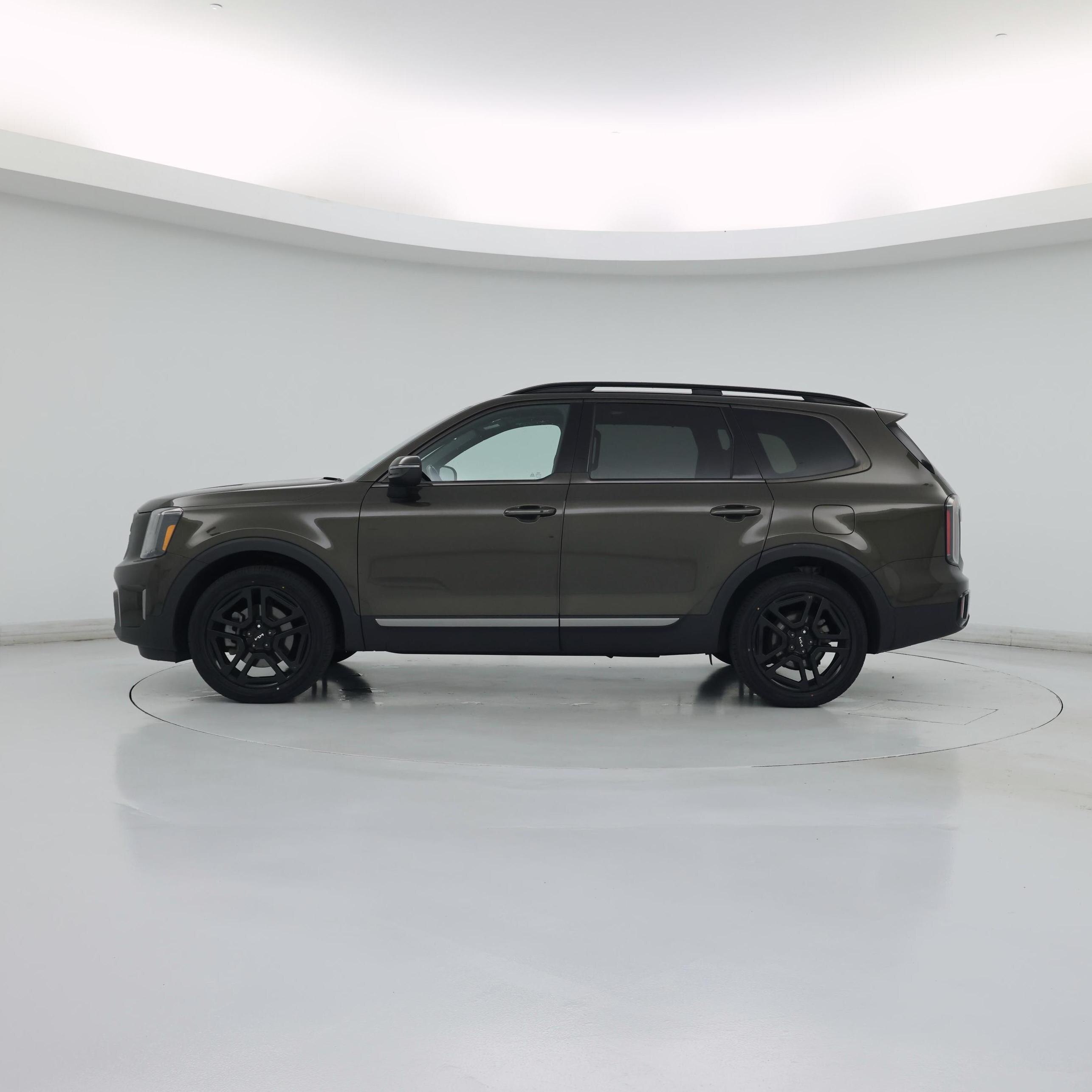 Thumbnail: 2023 Kia Telluride - 3