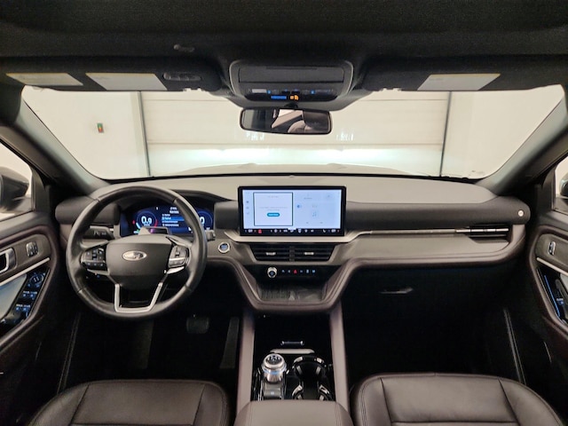 Black 2025 Ford Explorer Platinum AWD SUV / Crossover All-Wheel Drive Automatic