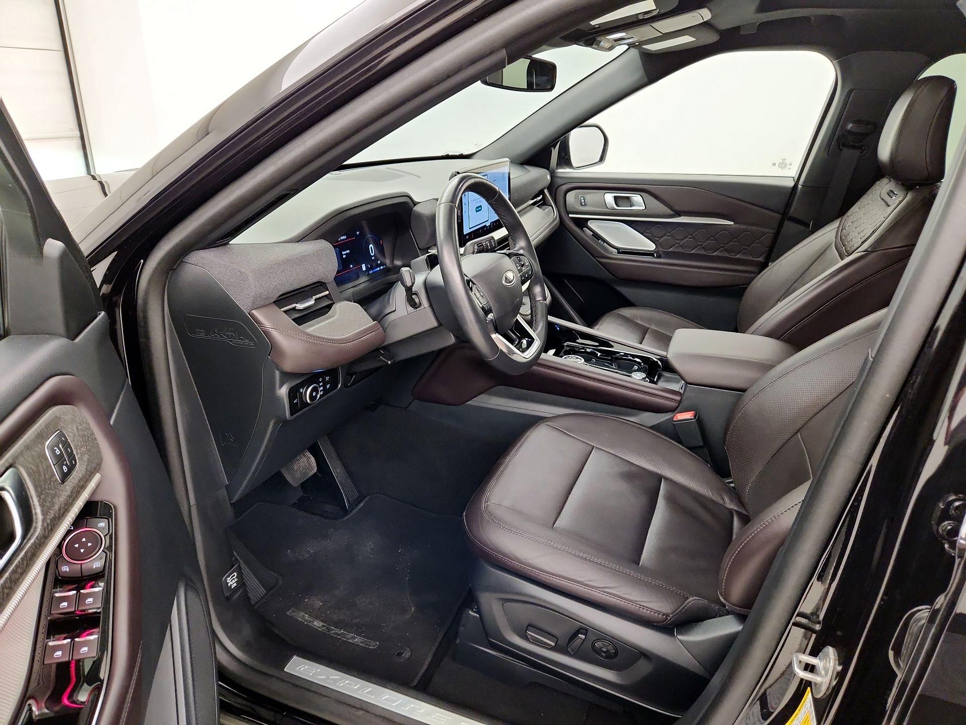 Thumbnail: 2025 Ford Explorer - 11