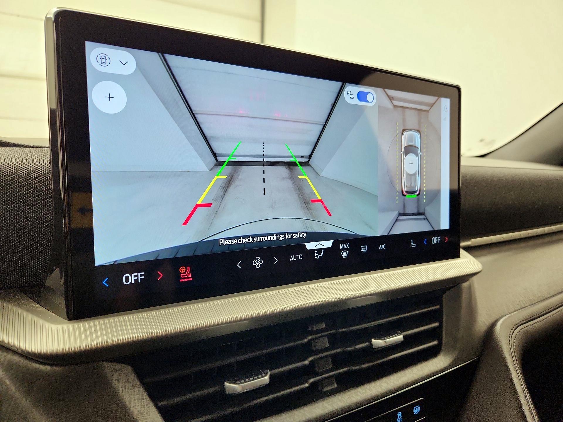 Thumbnail: 2025 Ford Explorer - 14