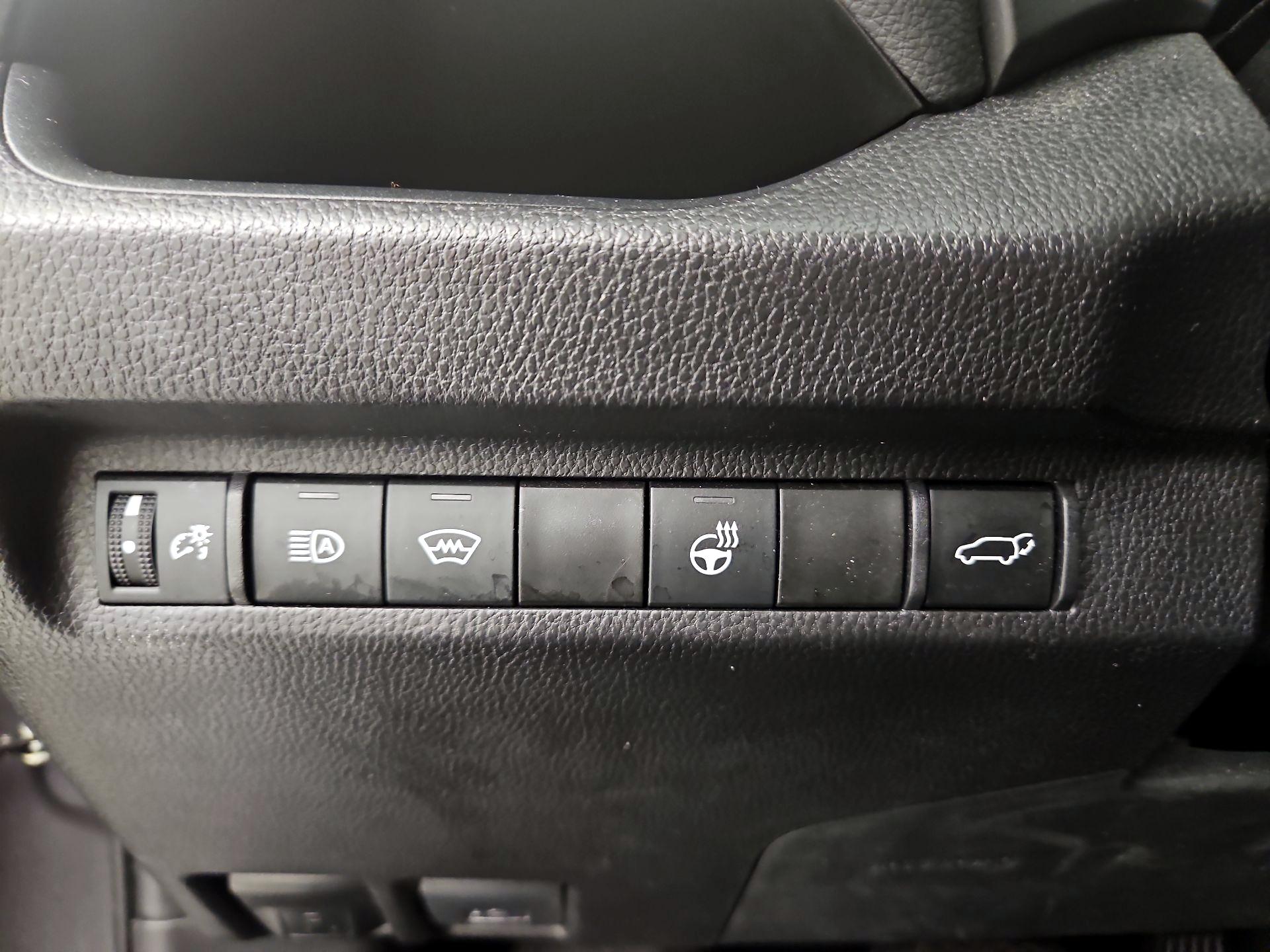 Thumbnail: 2024 Toyota RAV4 - 13