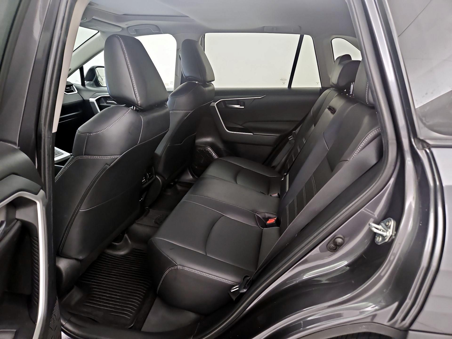 Thumbnail: 2024 Toyota RAV4 - 20