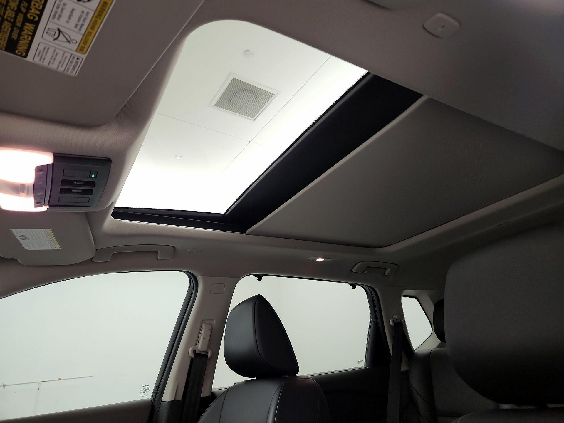 Thumbnail: 2023 Nissan Rogue - 19