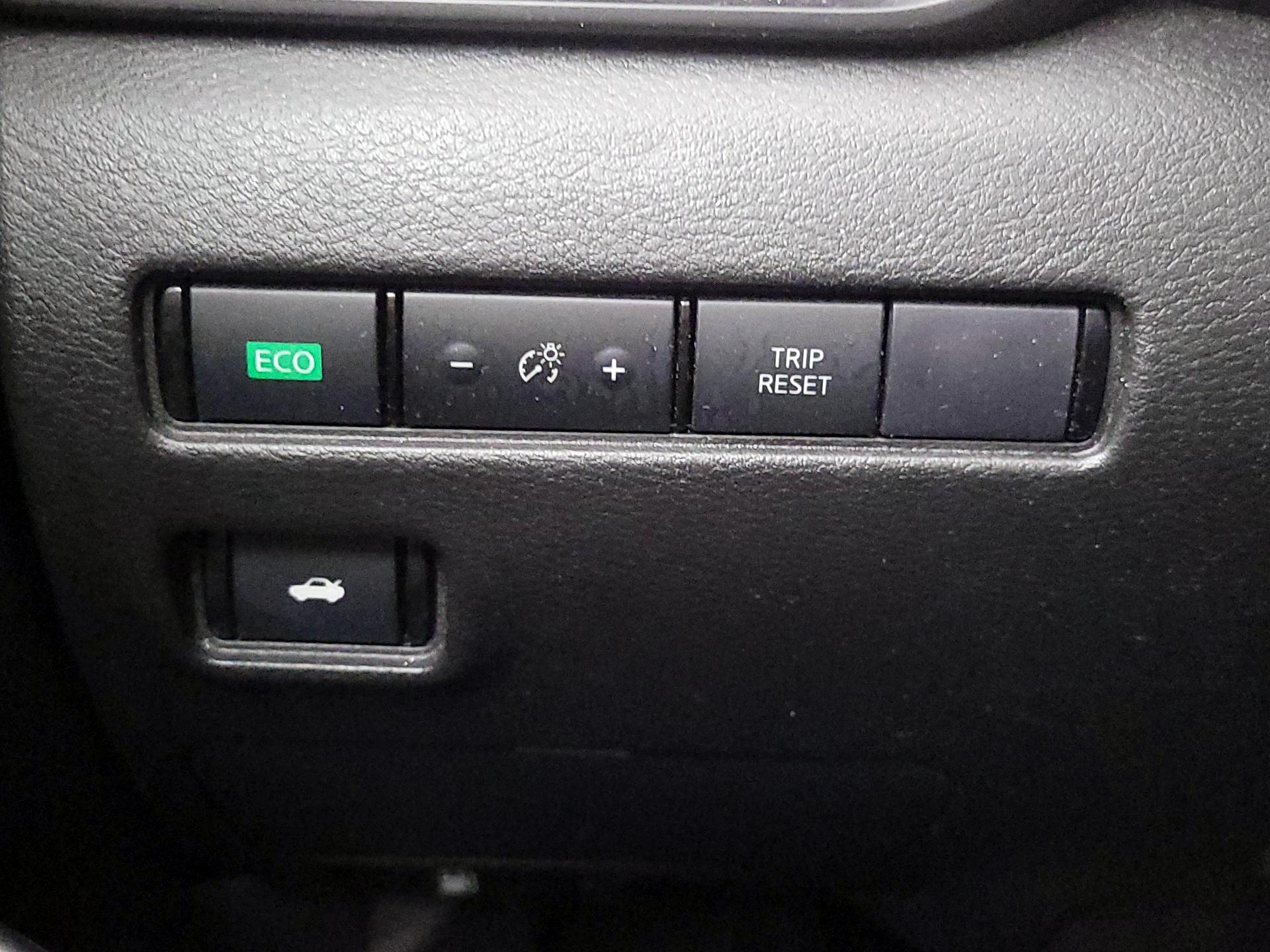 Thumbnail: 2023 Nissan Sentra - 13