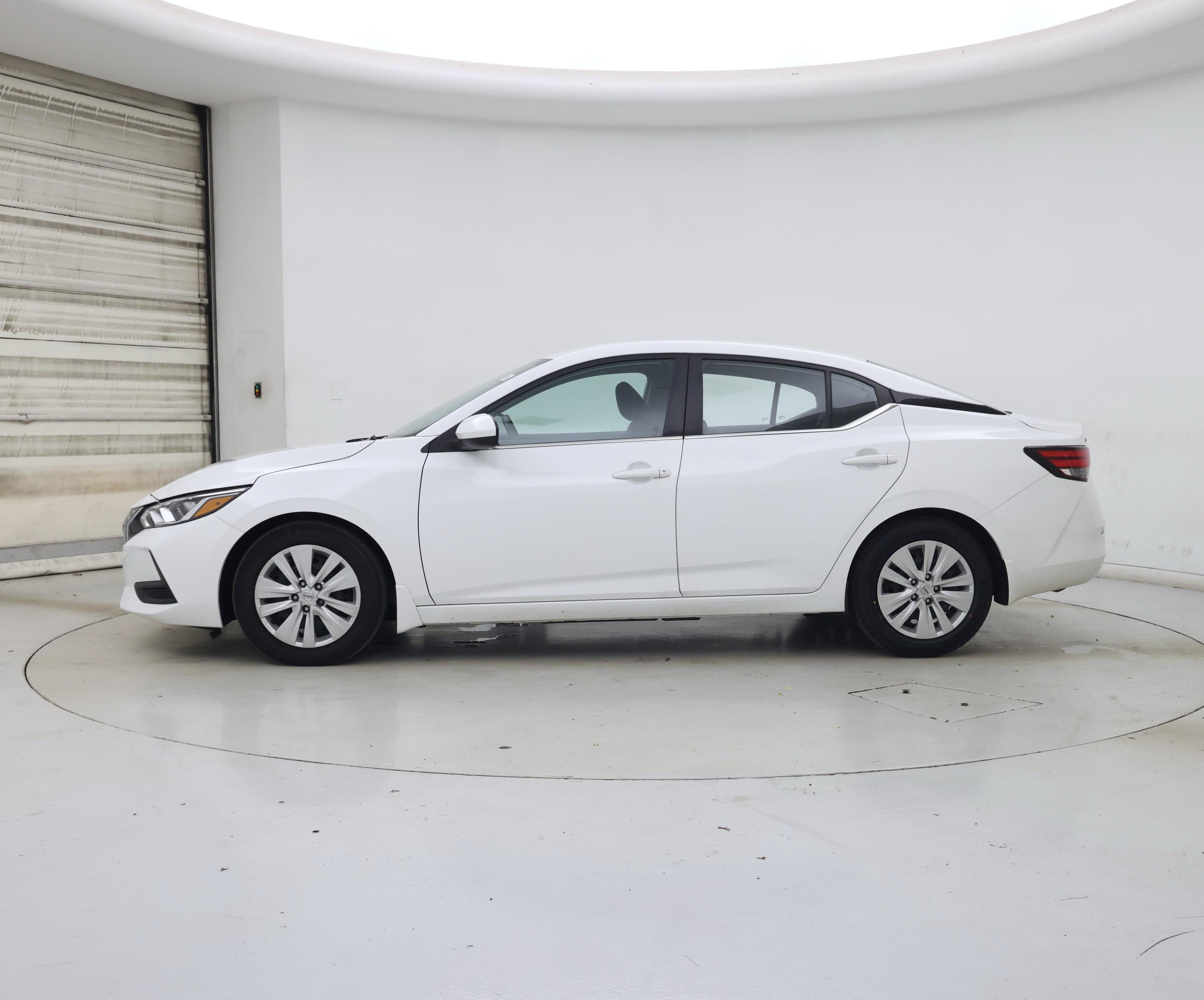 Thumbnail: 2023 Nissan Sentra - 3