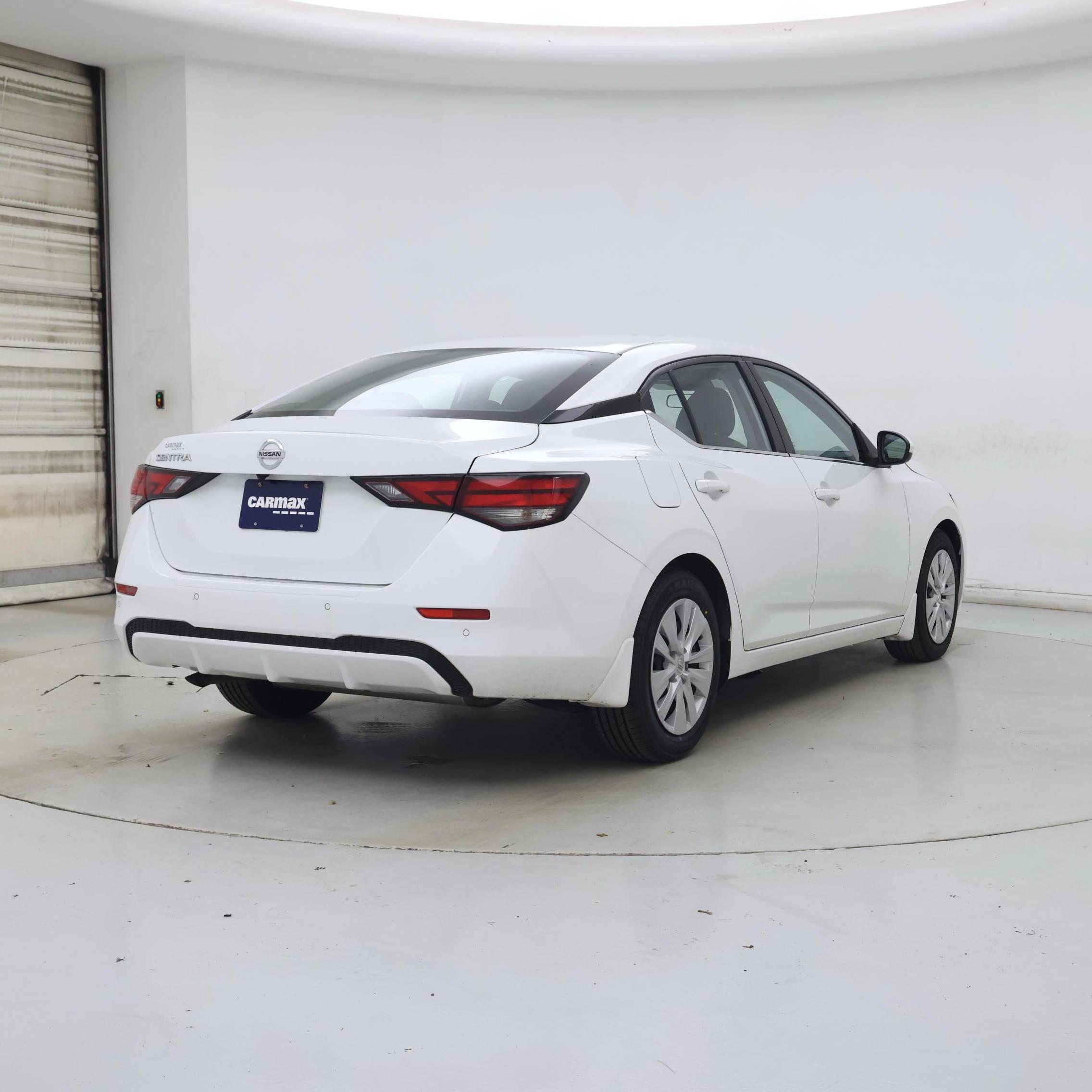 Thumbnail: 2023 Nissan Sentra - 8