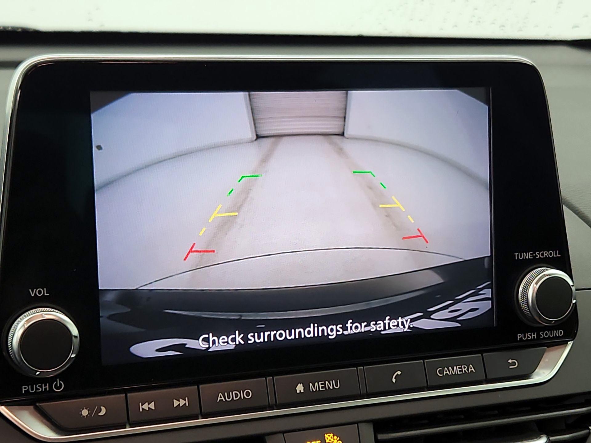 Thumbnail: 2020 Nissan Altima - 14