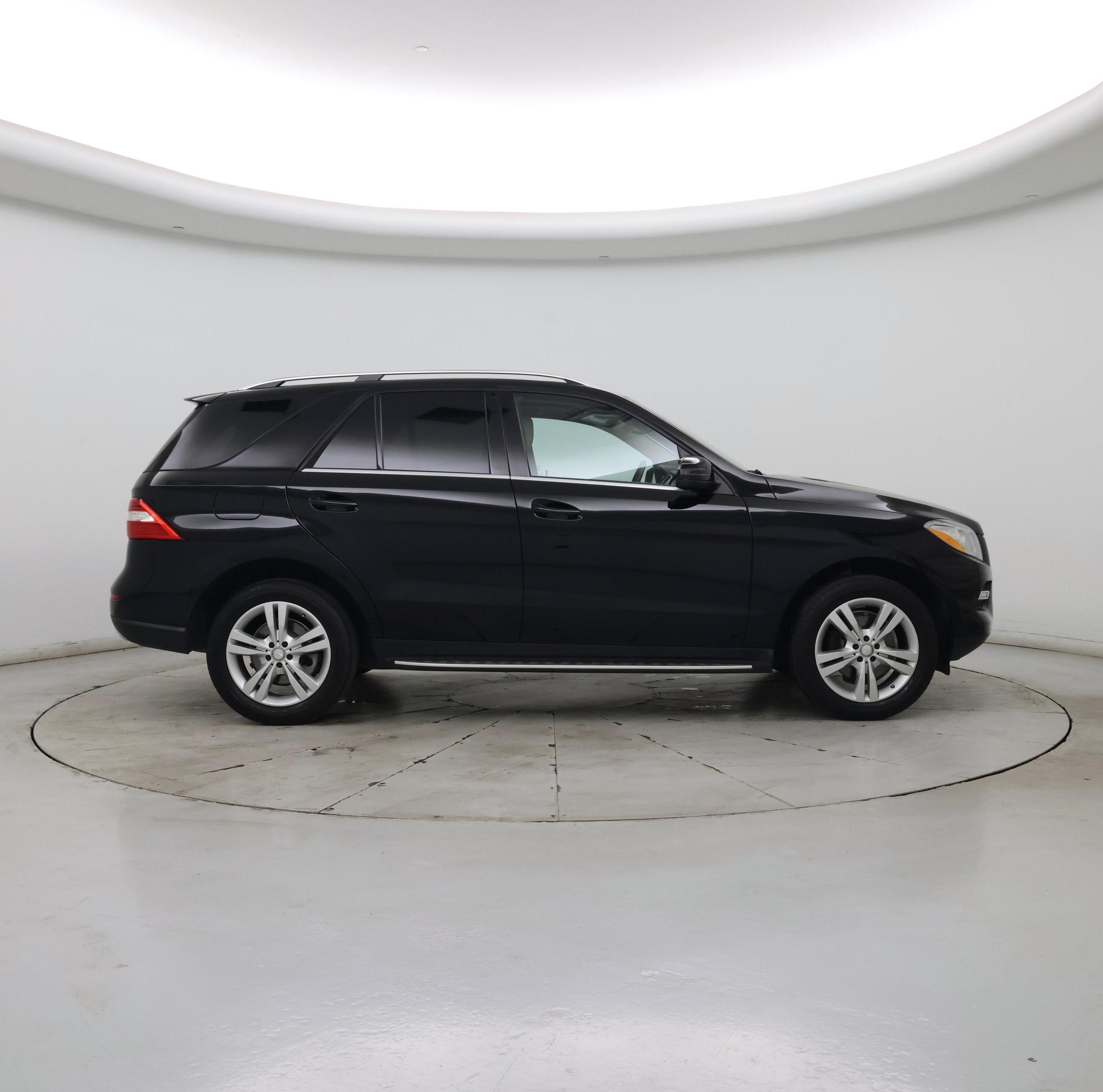 Thumbnail: 2015 Mercedes-Benz M-Class - 7