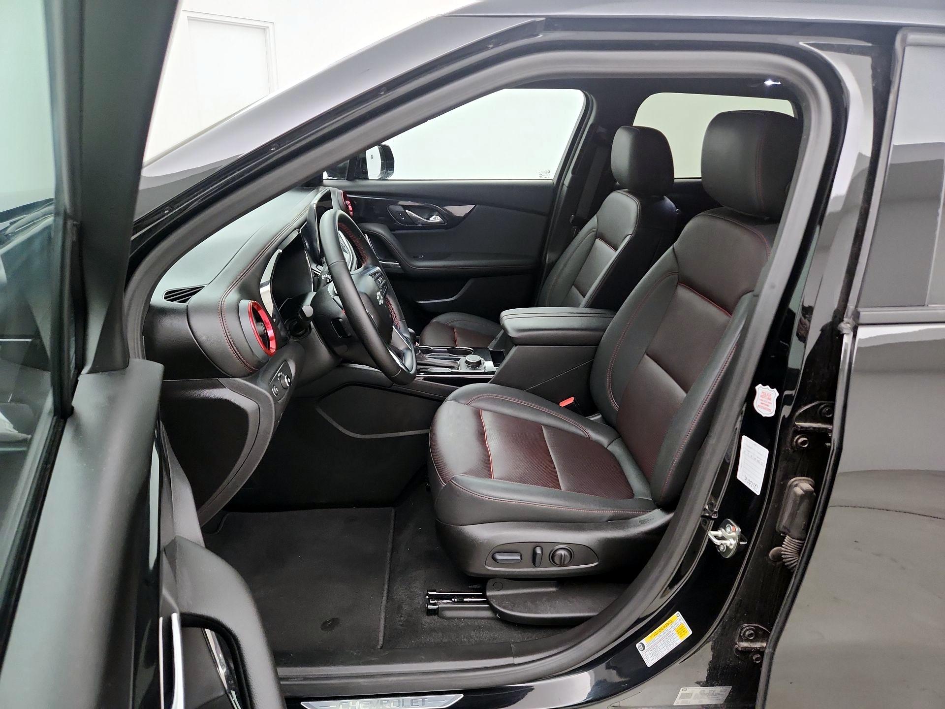 Thumbnail: 2025 Chevrolet Blazer - 11