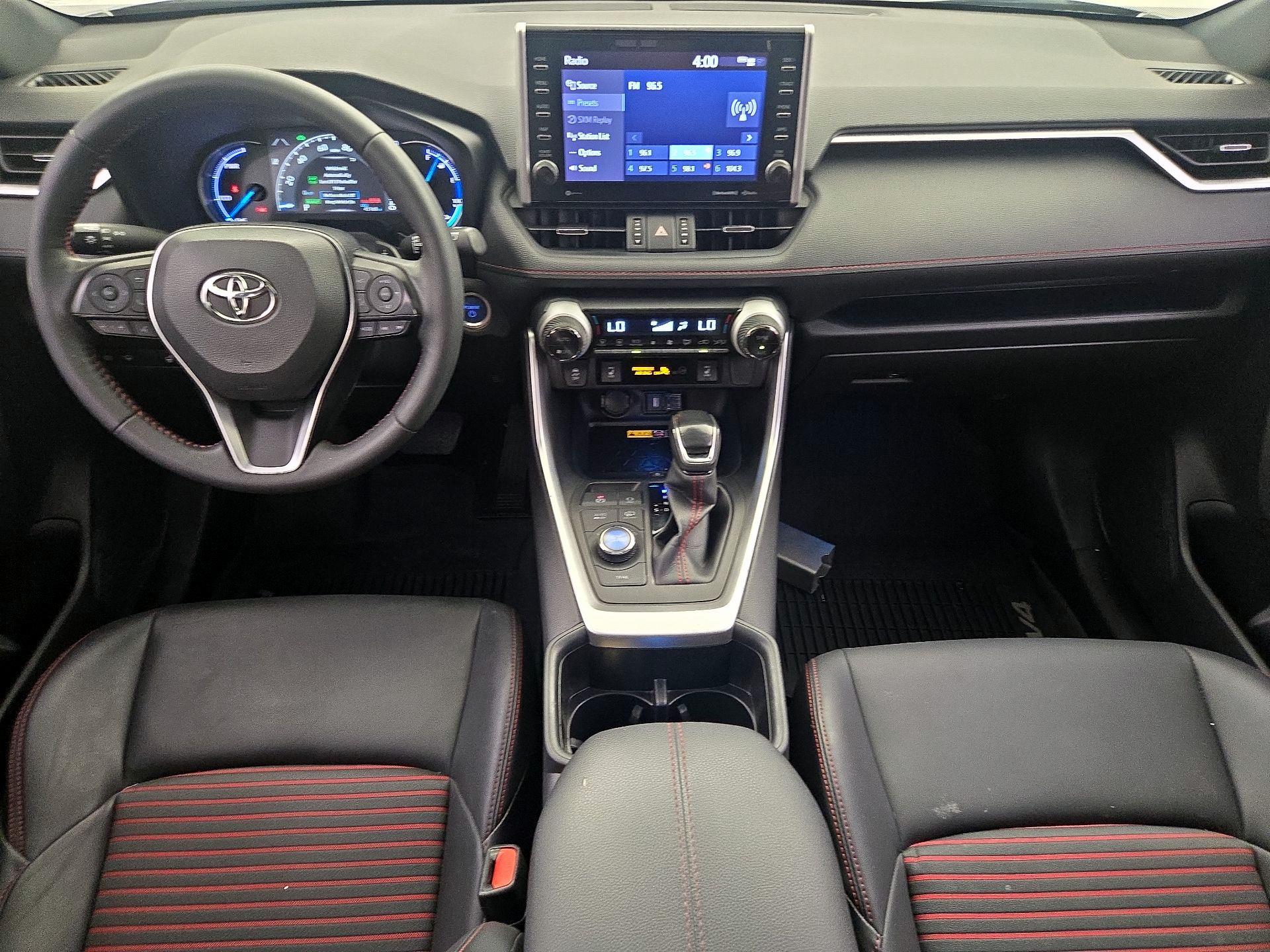 Thumbnail: 2022 Toyota RAV4 - 9