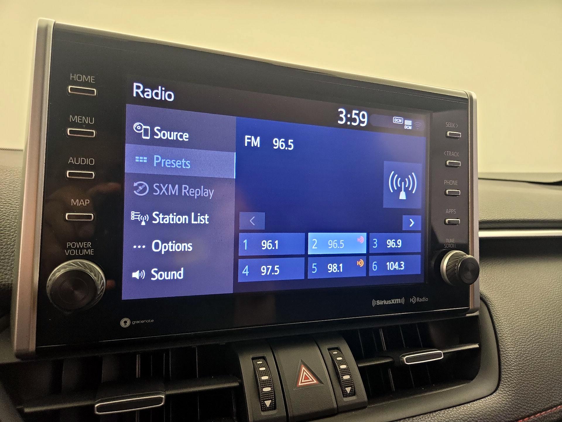 Thumbnail: 2022 Toyota RAV4 - 15