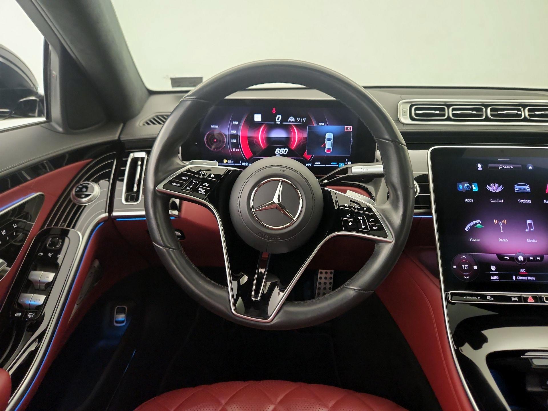Thumbnail: 2022 Mercedes-Benz S-Class - 10