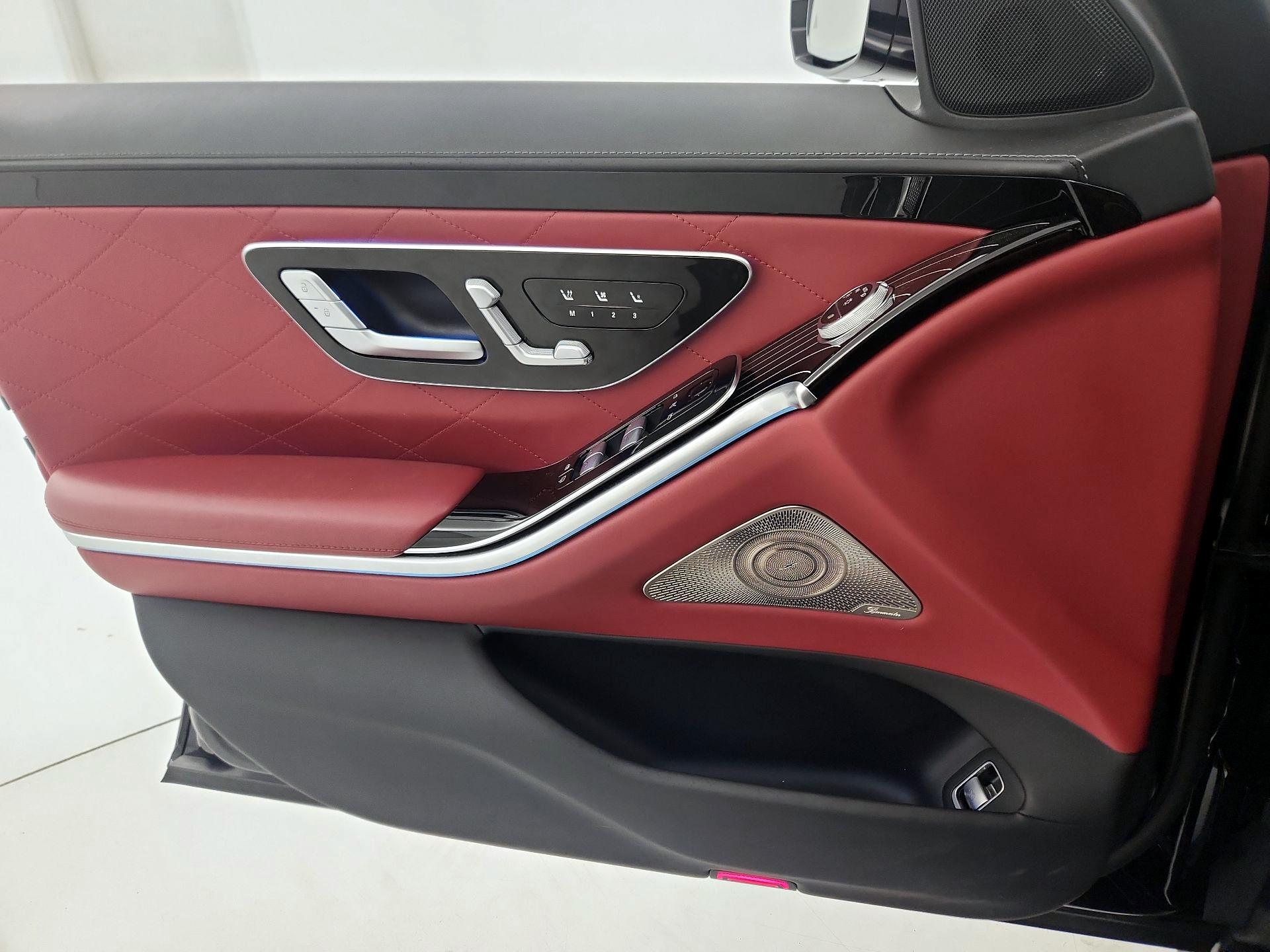 Thumbnail: 2022 Mercedes-Benz S-Class - 12