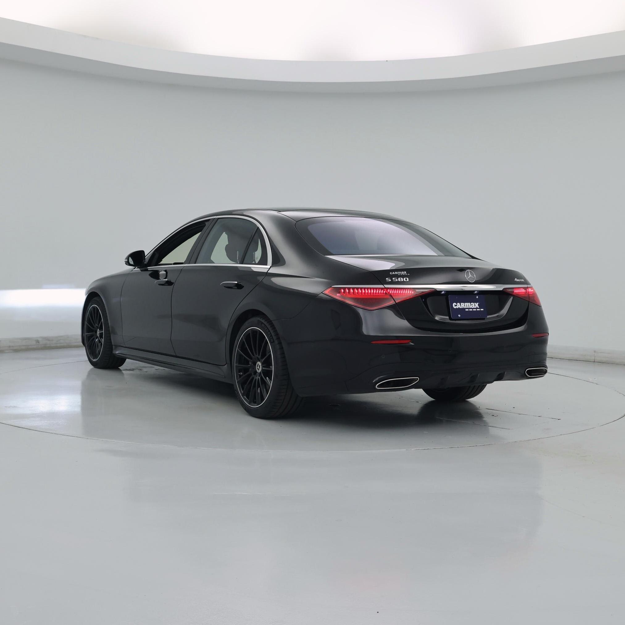 Thumbnail: 2022 Mercedes-Benz S-Class - 2