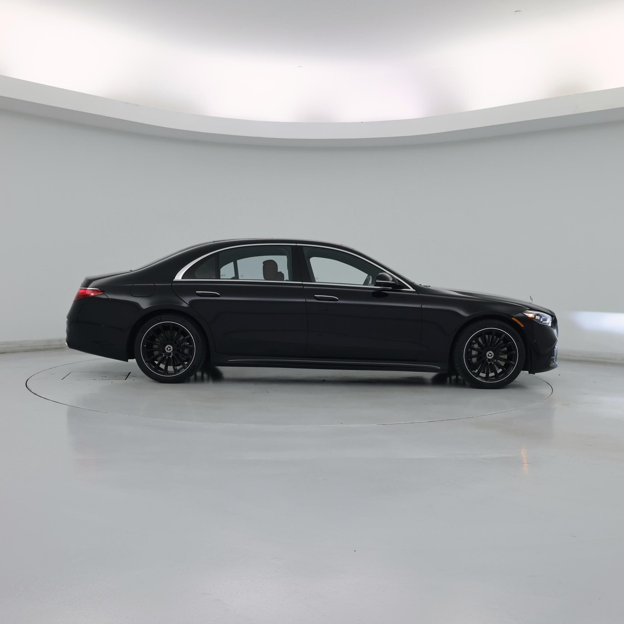Thumbnail: 2022 Mercedes-Benz S-Class - 7