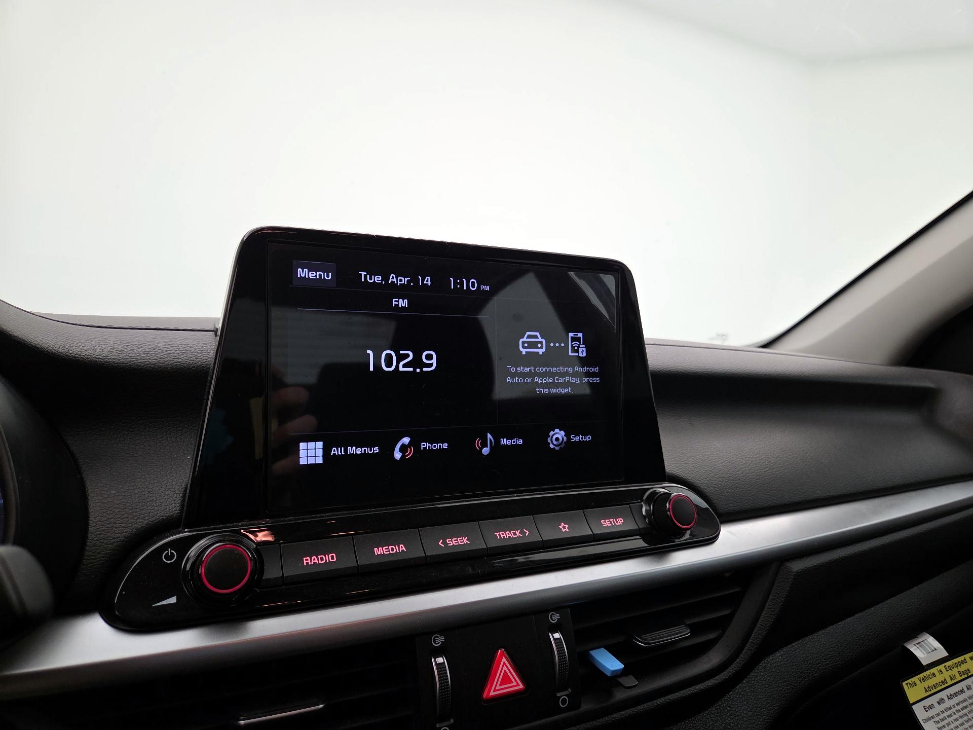 Thumbnail: 2024 Kia Forte - 15