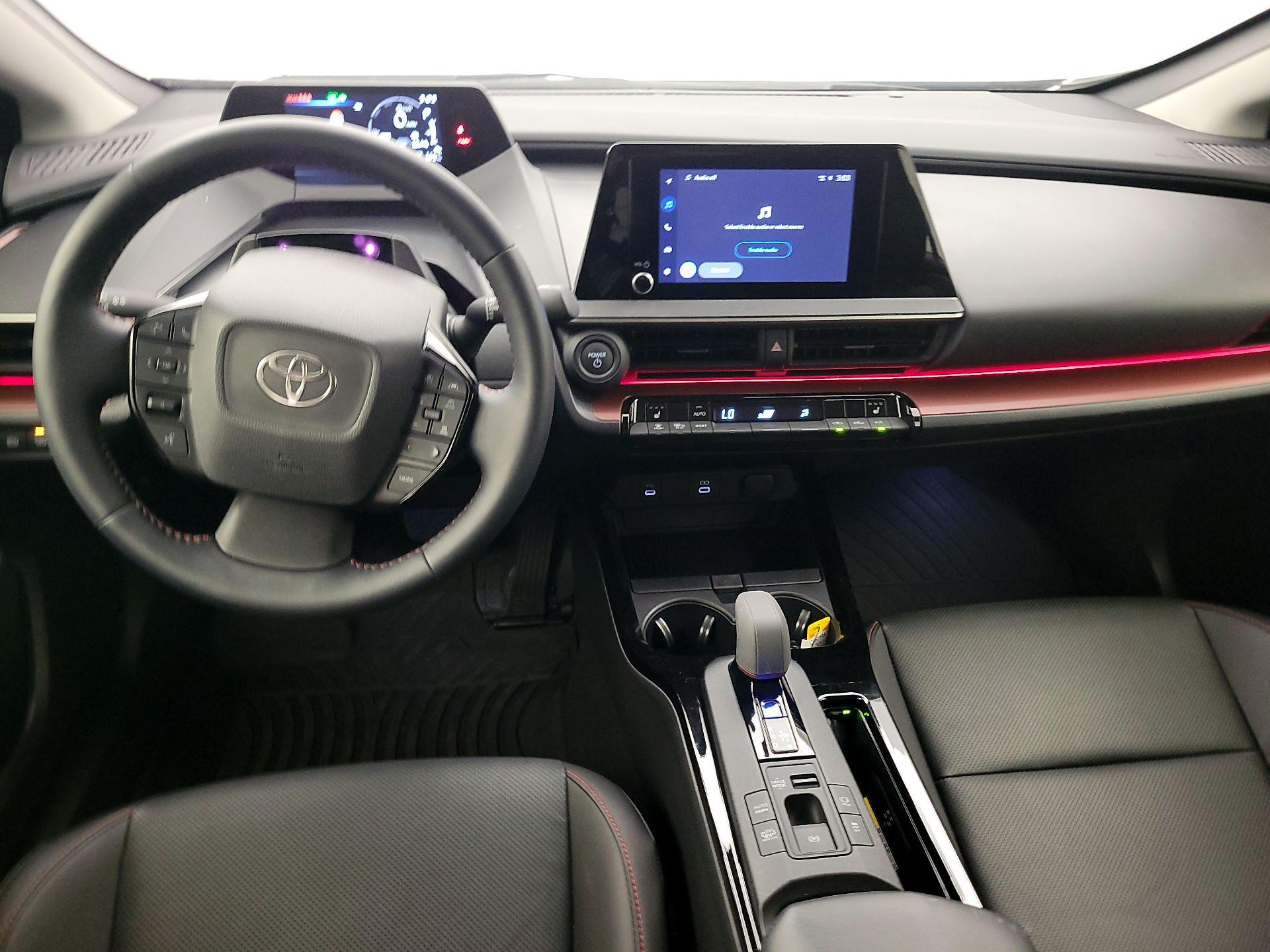 Thumbnail: 2024 Toyota Prius Prime - 9